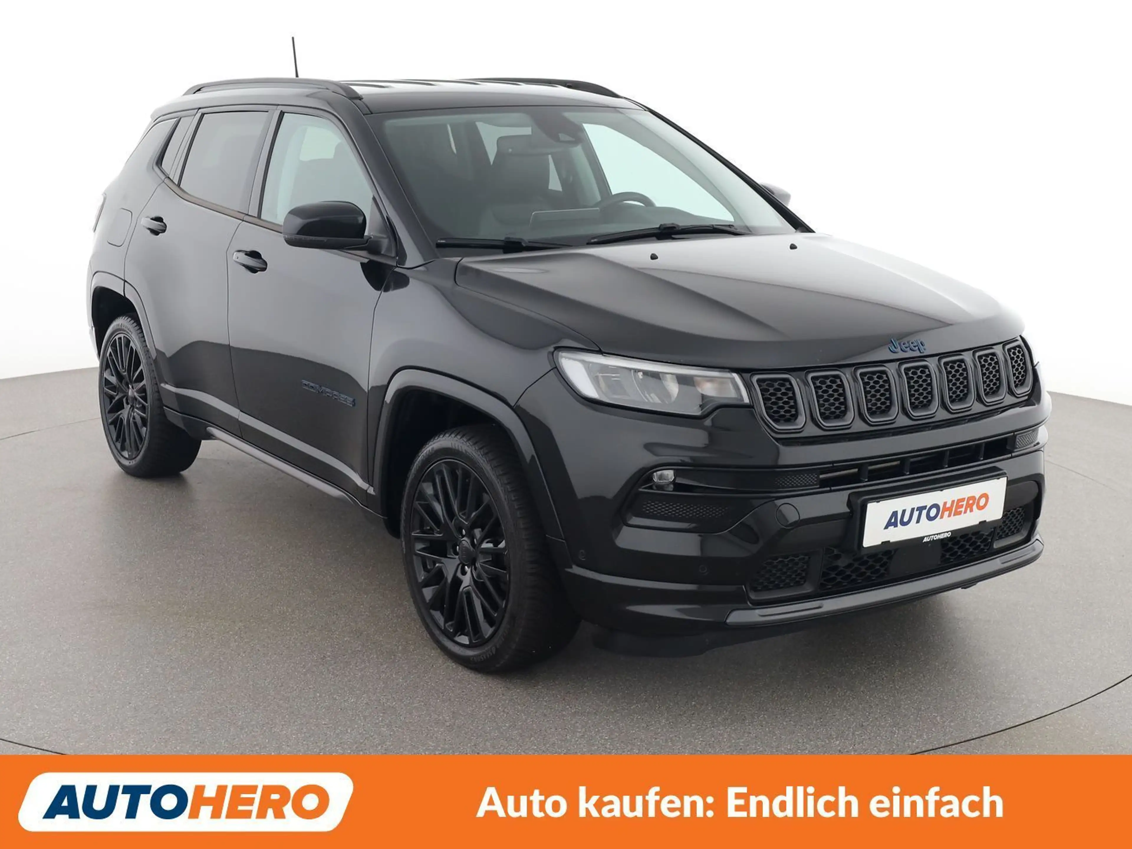 Jeep Compass 1.3 T4 4xe Plug-in Hybrid S — photo 8