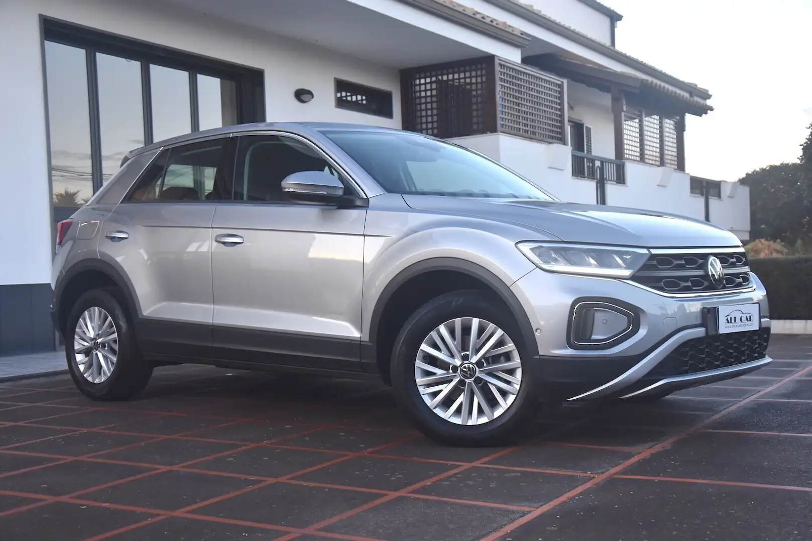 Volkswagen T-Roc VW T-Roc 1.0 TSI Business Gris - 1