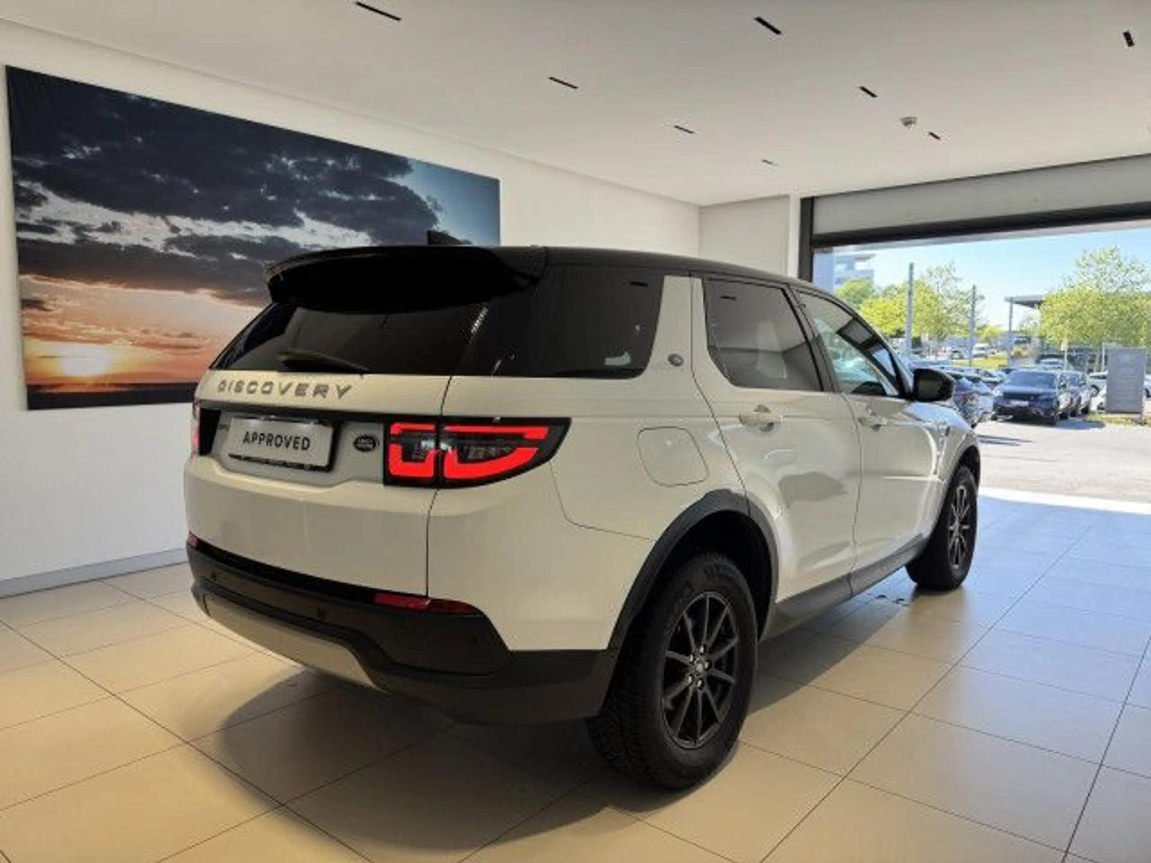 Land Rover Discovery Sport D165 AWD Pivi-Pro Winter Paket LED — photo 3