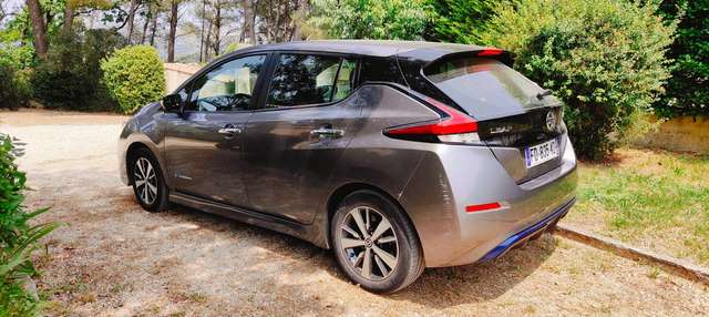Imagine Nissan Leaf Leaf 40 kWh ACENTA