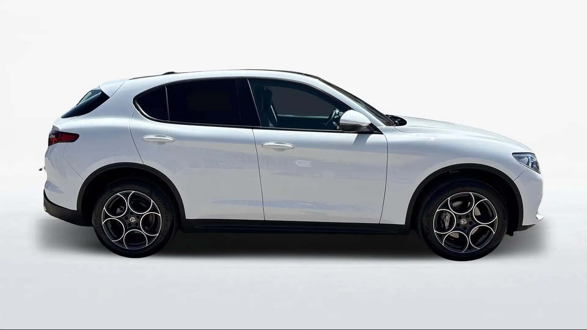 Alfa Romeo Stelvio Stelvio 2.2 t Executive Q4 190cv auto my19 Blanc - 2