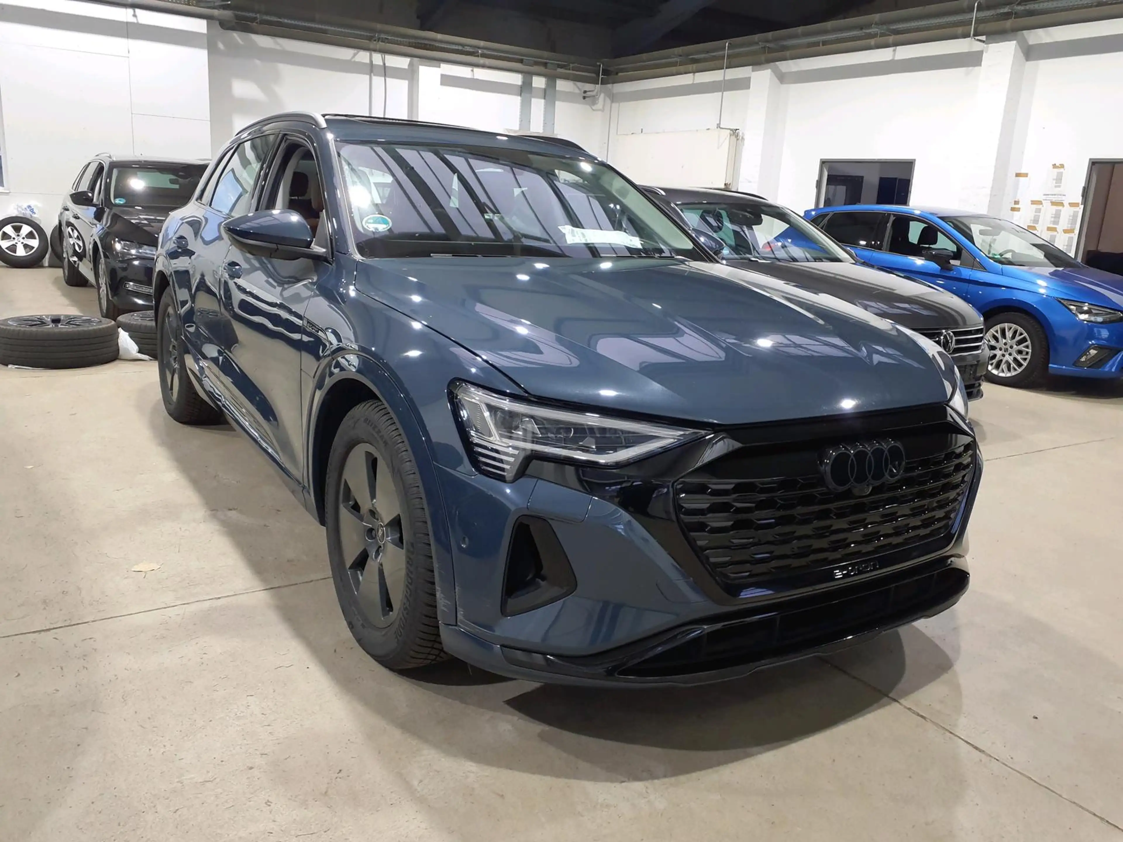 Audi Q8 e-tron 55 ACC AHK HuD PANO DIGI-MATRIX 360° — photo 5