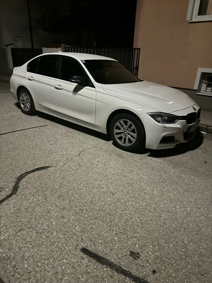 BMW 318 318d Weiß - 1