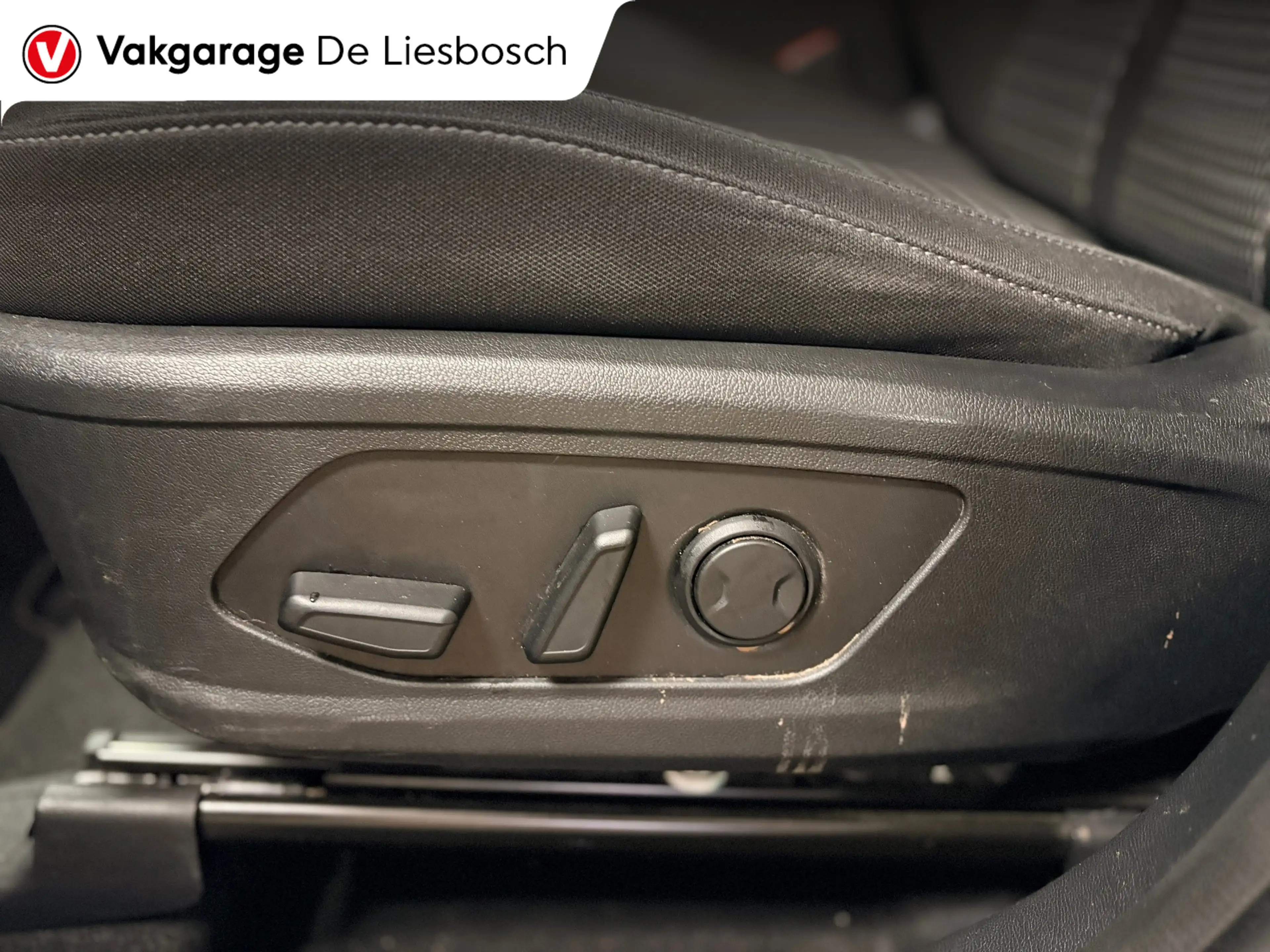 Kia Sorento 1.6 T-GDI Plug-in Hybrid 4WD DynamicLine 7persoons — photo 12