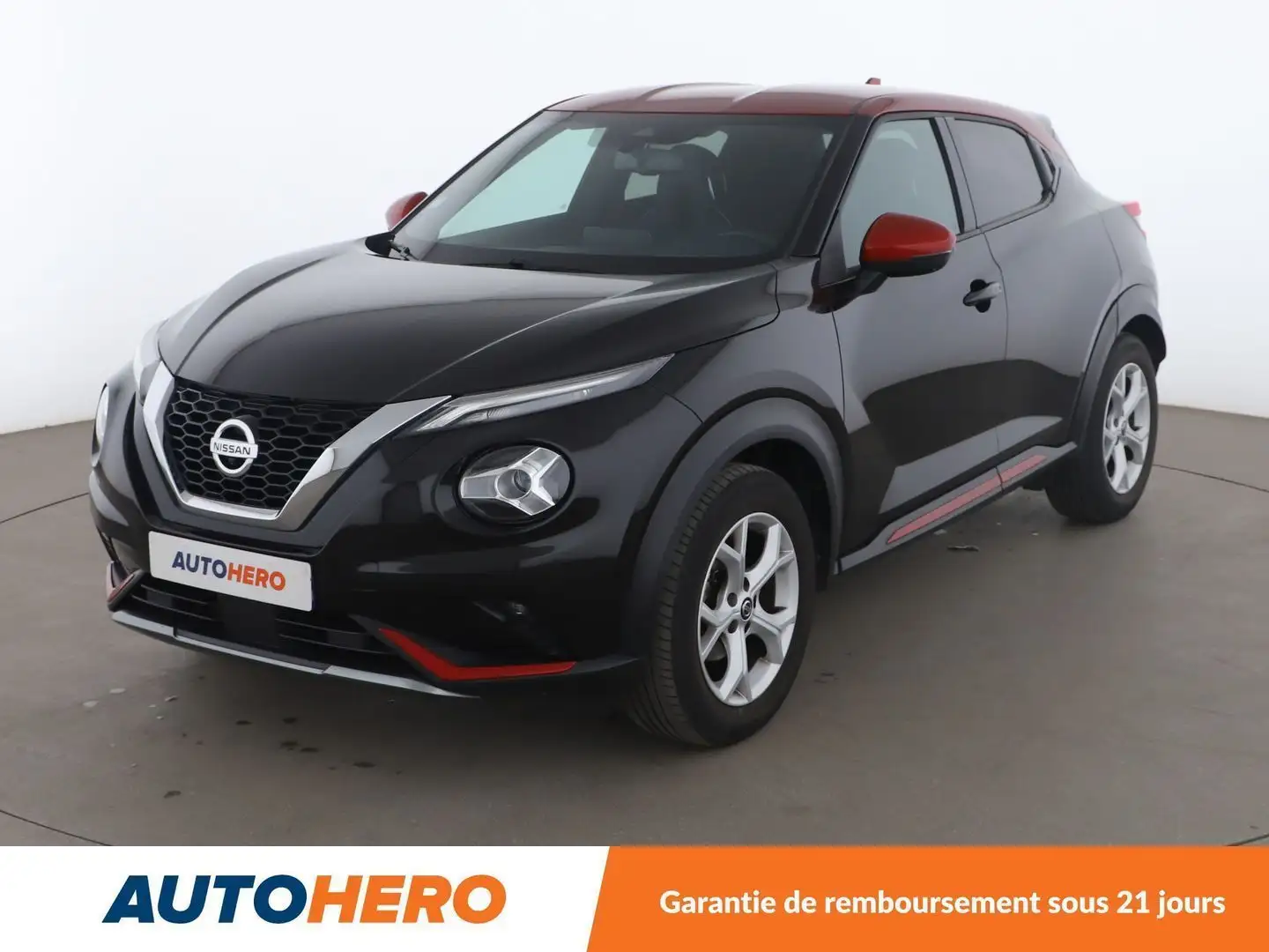 Nissan Juke 1.0 DIG-T N-Design DCT Noir - 1