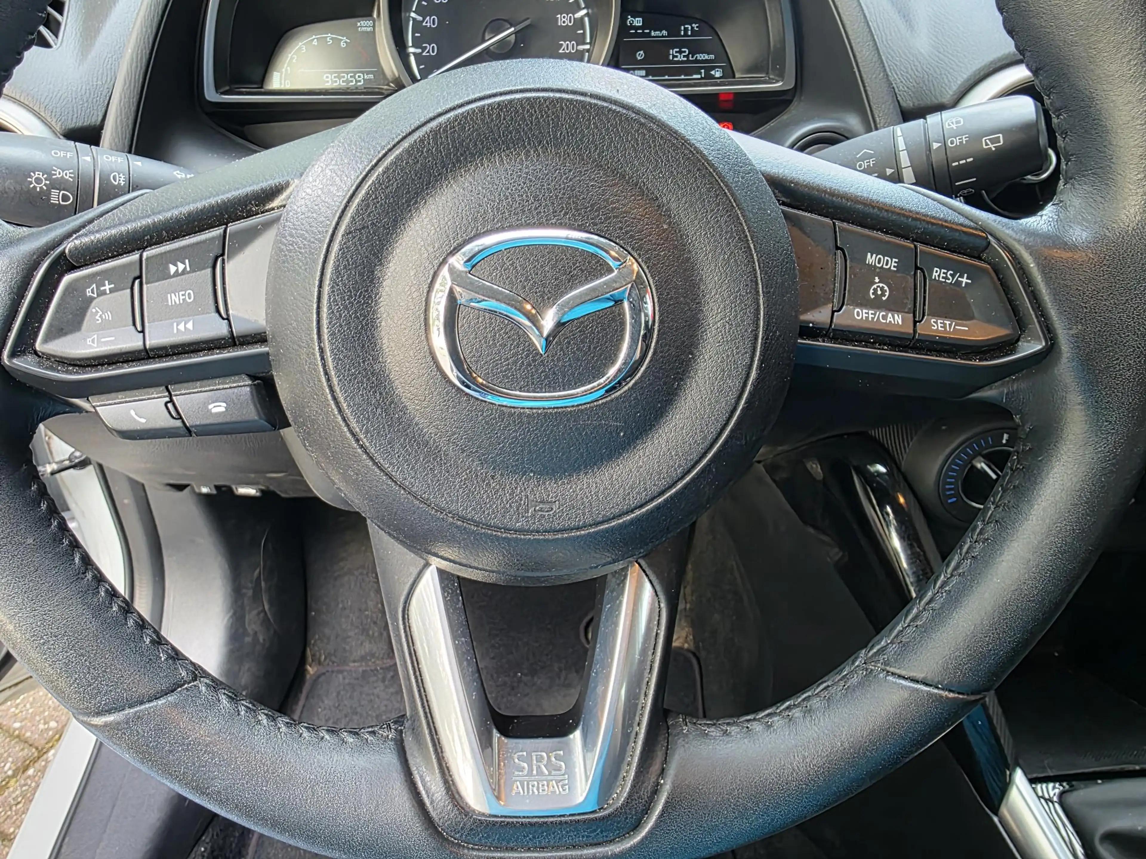Mazda 2 1.5 Skyactiv-G Comfort | PDC | Airconditioning | N — photo 12