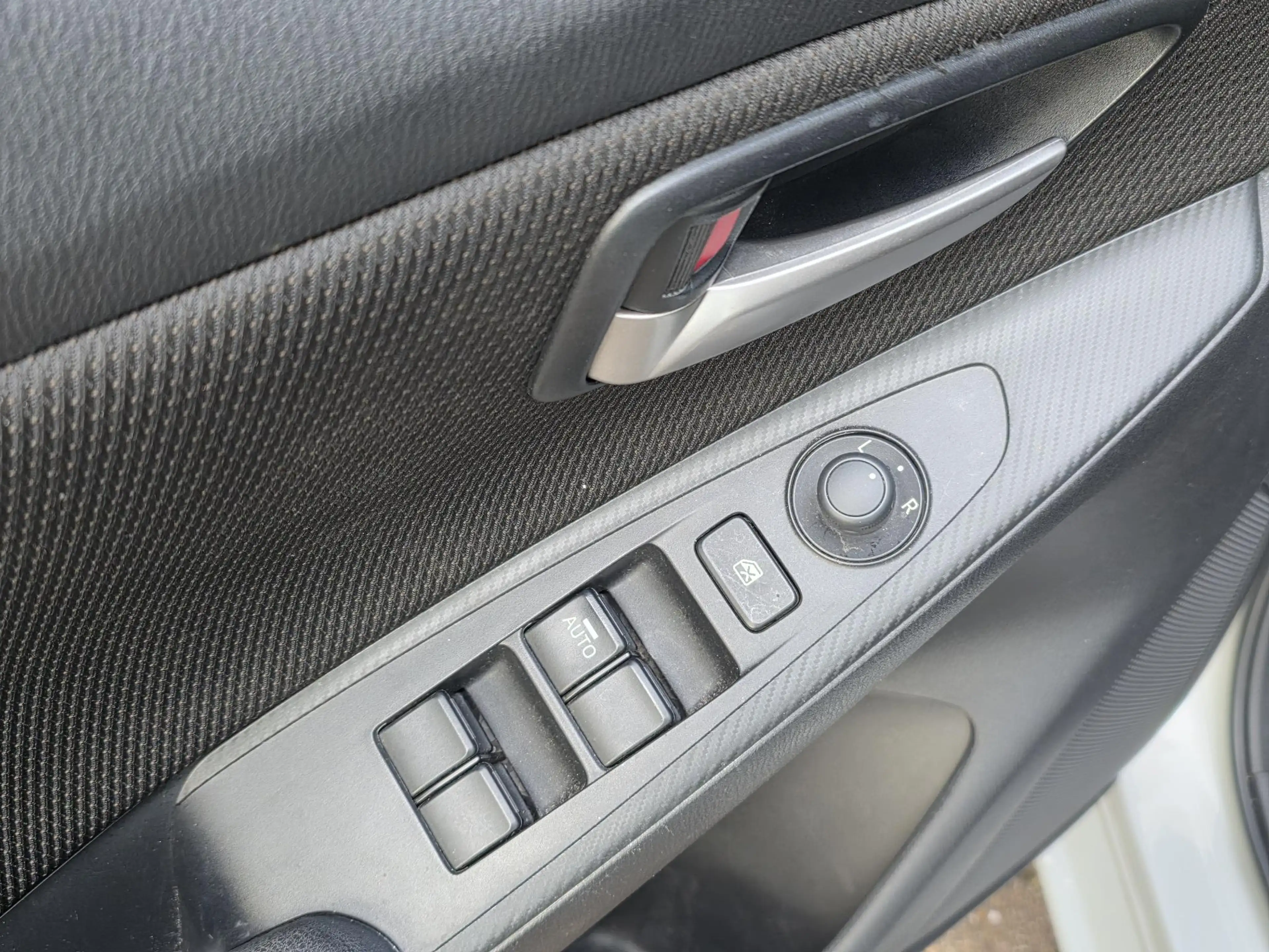 Mazda 2 1.5 Skyactiv-G Comfort | PDC | Airconditioning | N — photo 9
