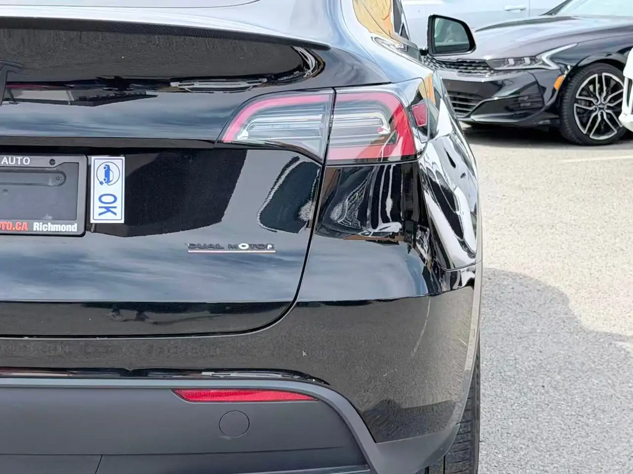 Tesla Model Y photo Tesla Model Y