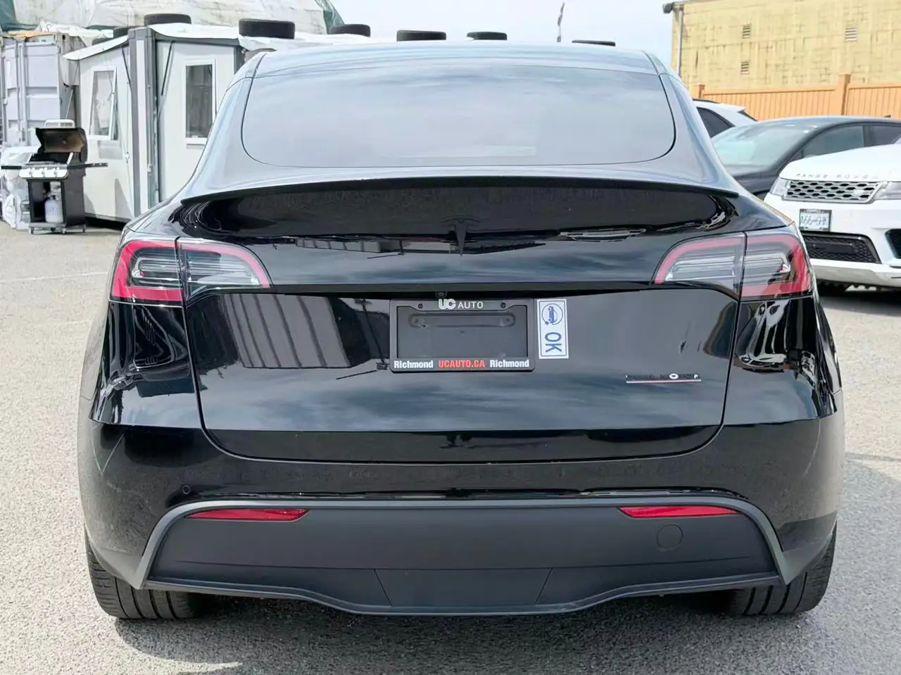 Tesla Model Y photo Tesla Model Y