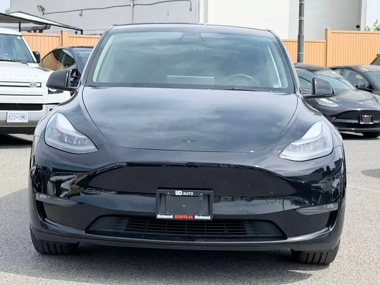 Tesla Model Y photo Tesla Model Y