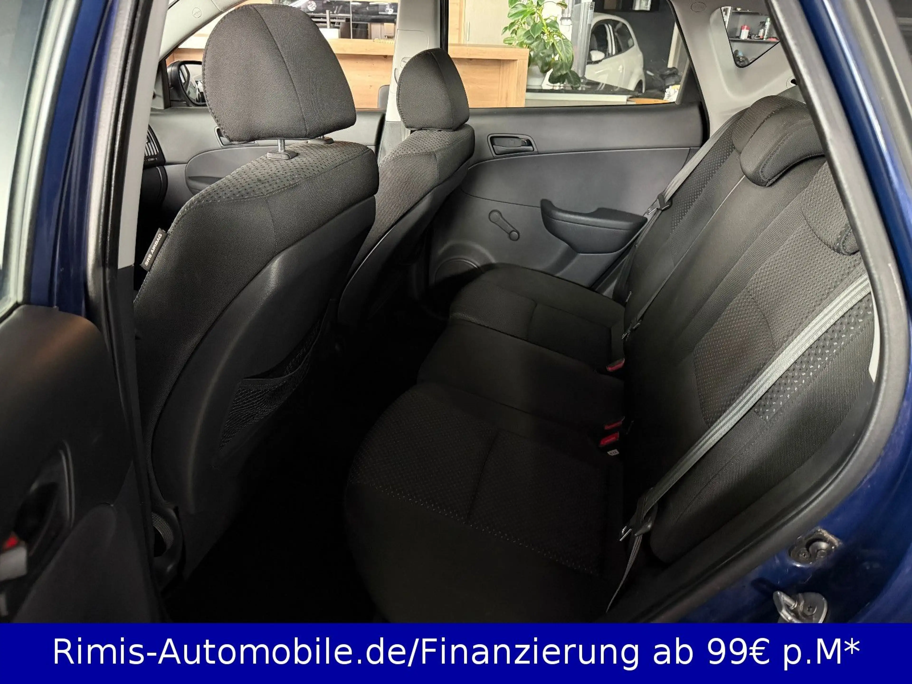 Hyundai i30 1.4 Edition Plus Klima TÜV Neu 1.Hand USB — photo 12