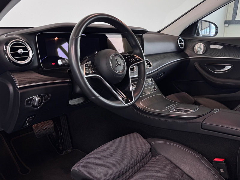Mercedes-Benz E 220 dT*AMG*WIDESCREEN*LED HIGH PERF*BURMEST*360 — photo 12