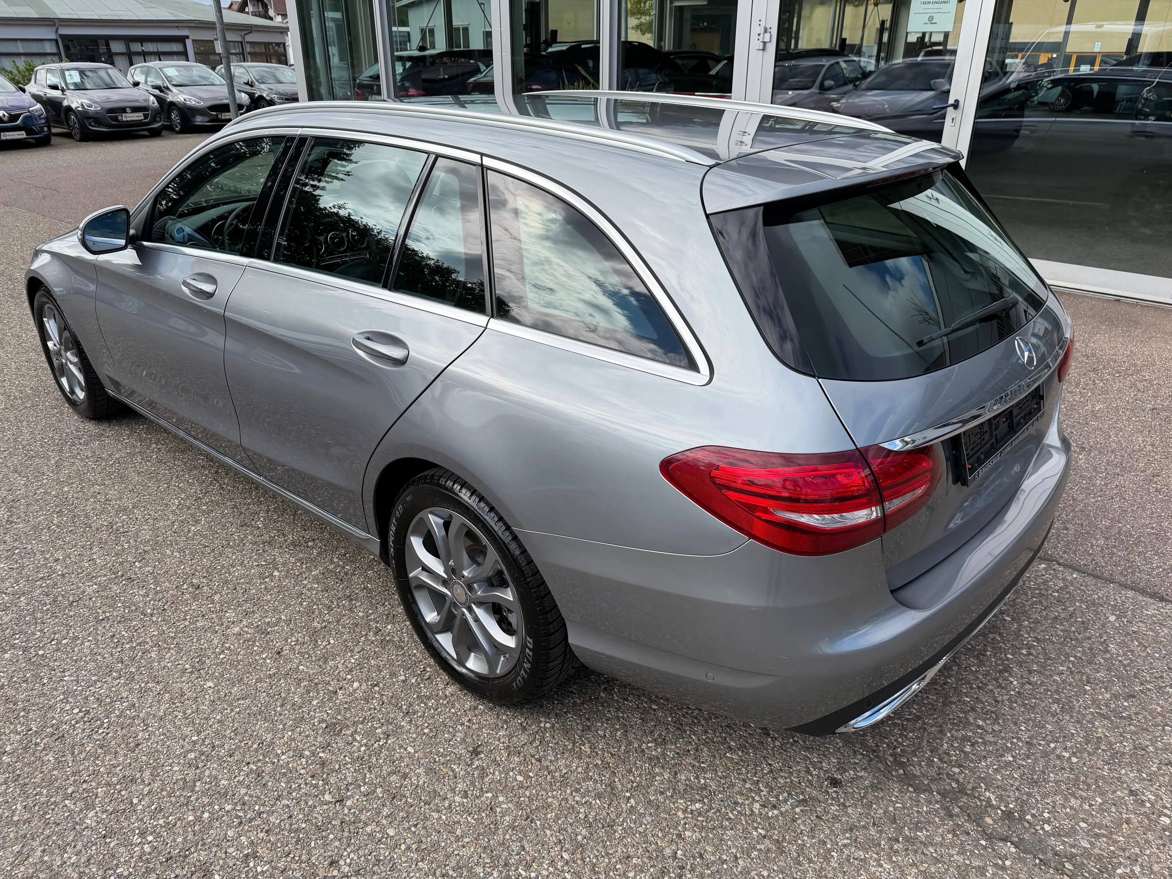 Mercedes-Benz C 180 C180 T 7G-TR. Avantgarde *NAVI/LED/AHK/SPURH./TOTW.* — photo 4