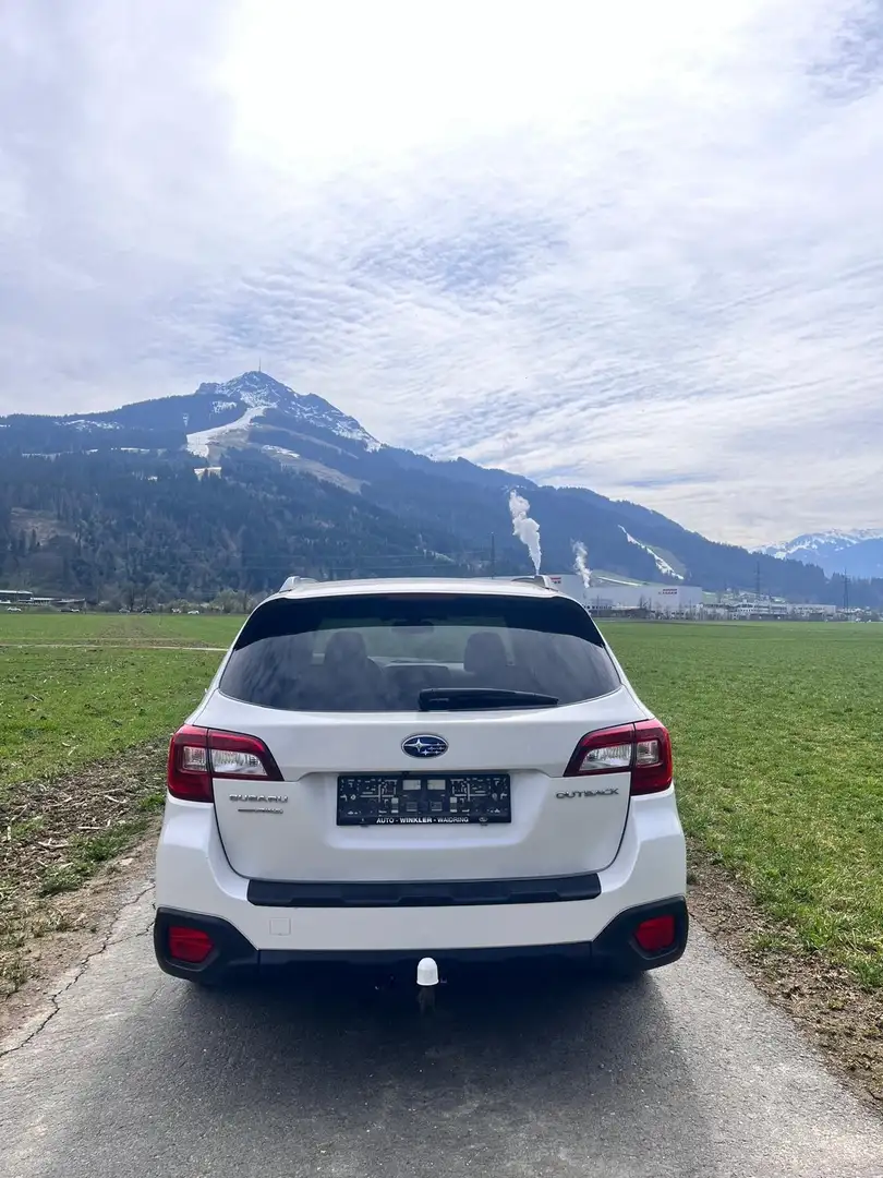 Subaru OUTBACK 2,5i Exclusive AWD CVT - 2