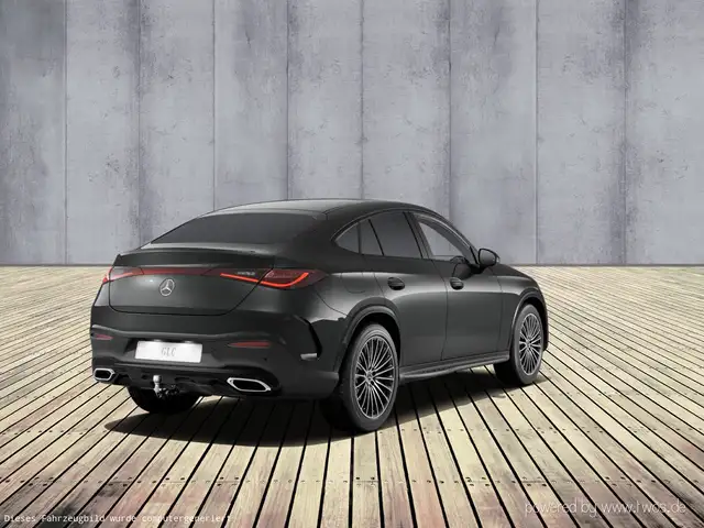 Mercedes-Benz GLC view 2