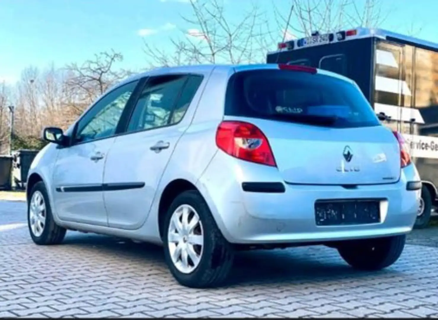 Renault Clio 1.6 16V Edition Dynamique - 2