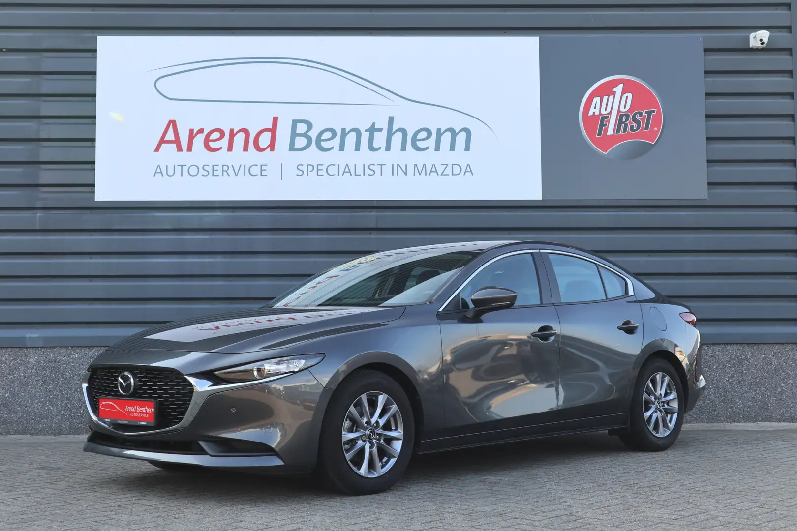 Mazda 3 Automaat 2.0 E-SkyActiv-G 122 Comfort - Leerpakket Gris - 1