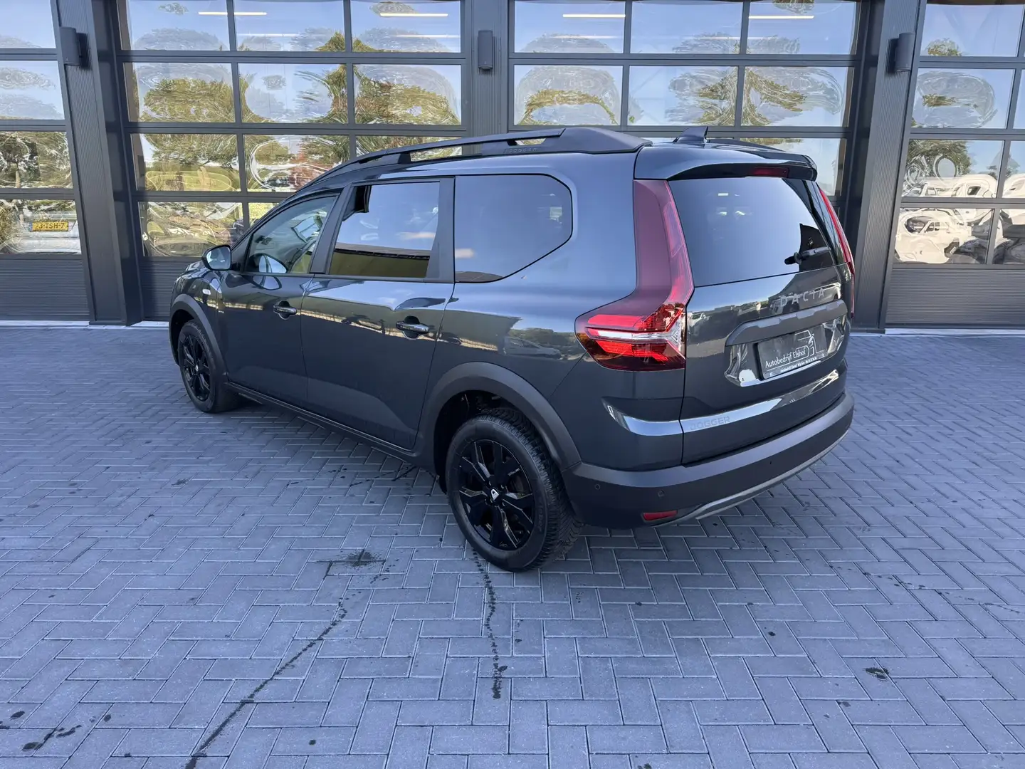 Dacia Jogger 1.0 TCe Extreme 5P Grigio - 2