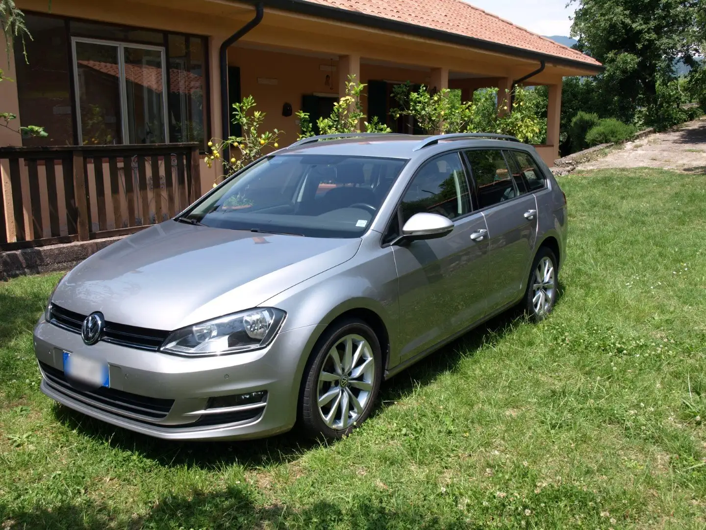Volkswagen Golf Variant 1.6TDI EURO6 Comfortine Business BMT 110cv 17" Grigio - 2