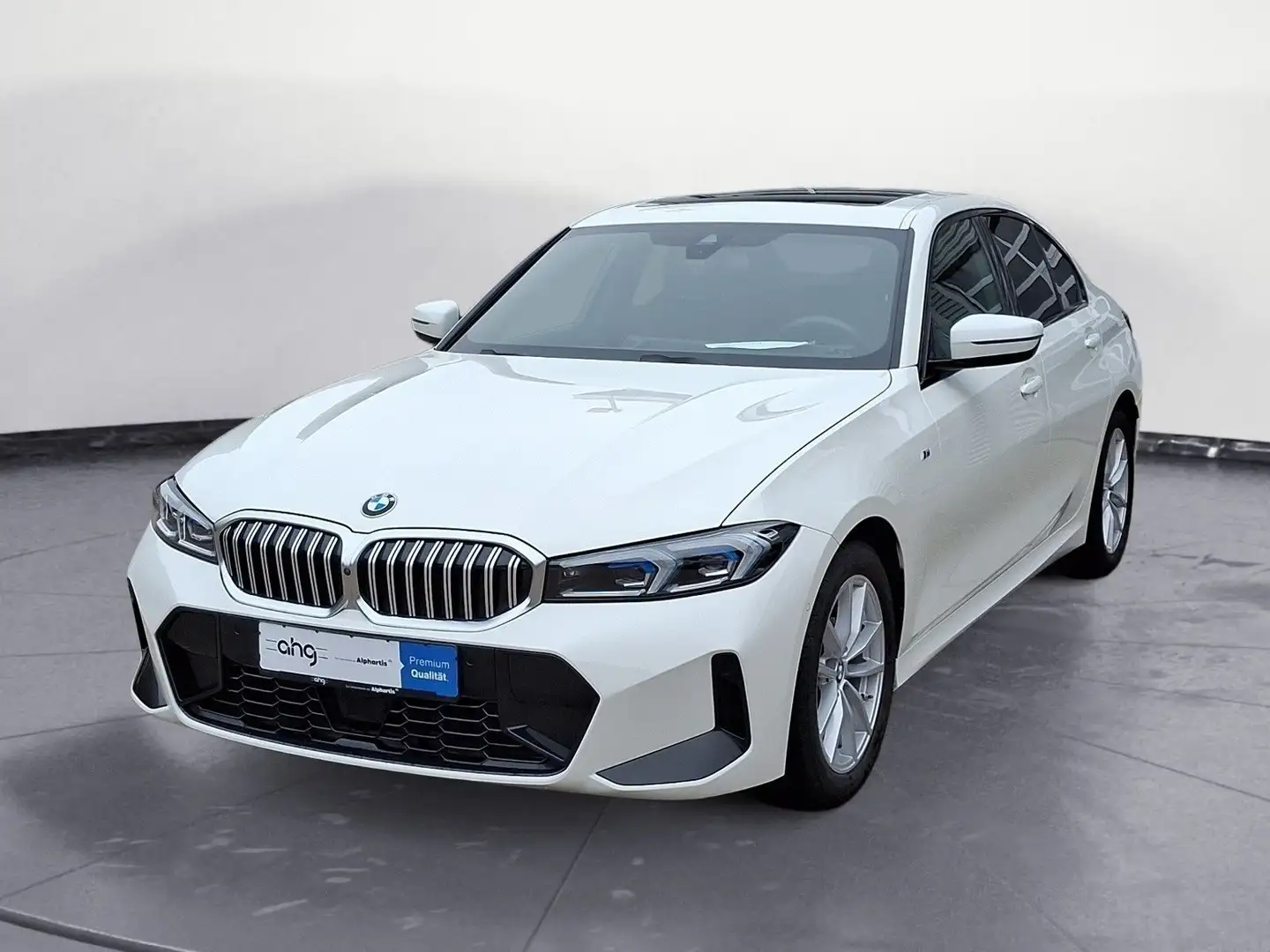 BMW 320 i Automatik M Sportpaket Innovationsp. HIFI, Weiß - 2