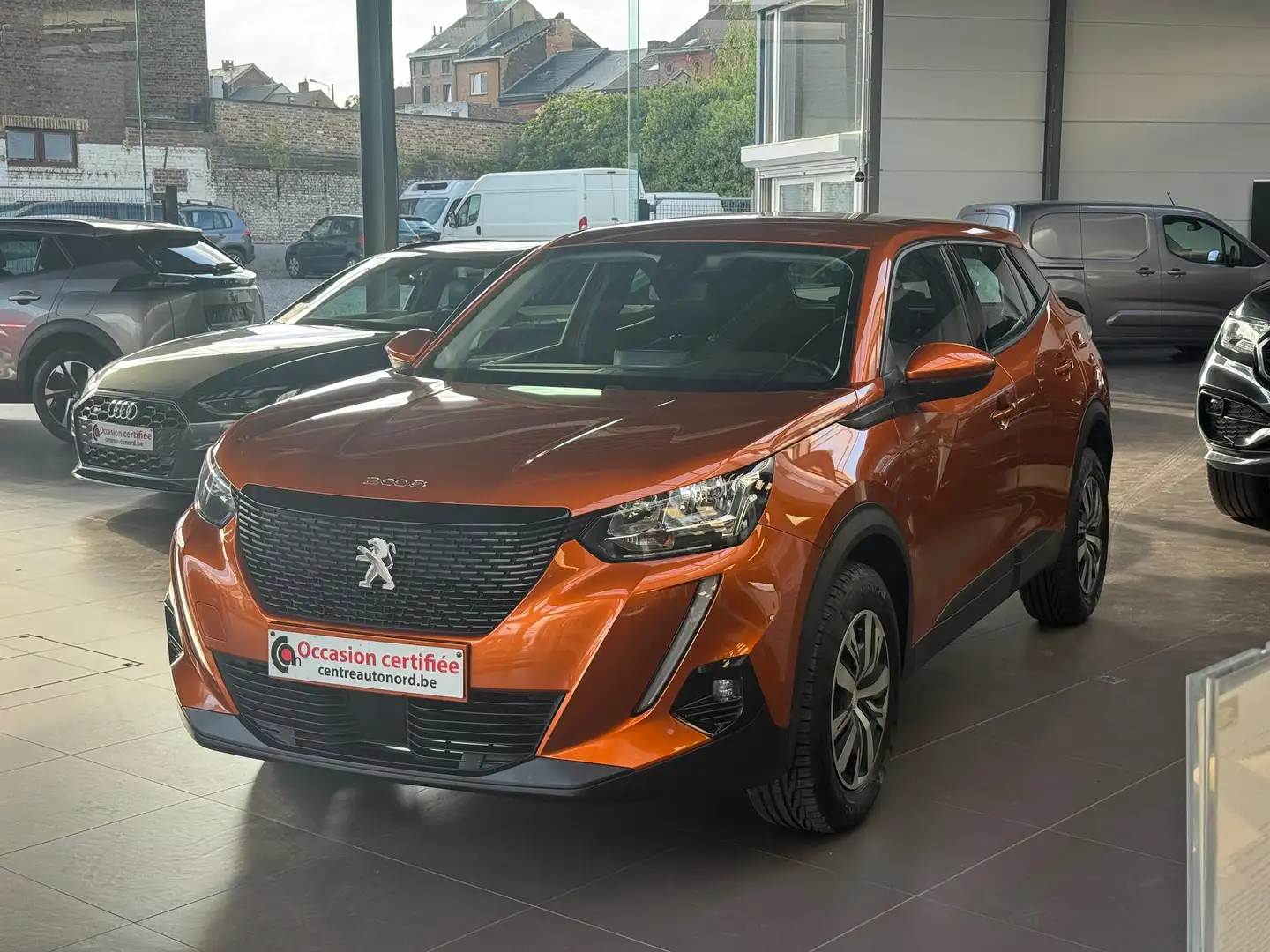 Peugeot 2008 2008 1.5 BlueHDi Style S Orange - 1