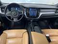 Volvo XC60 D4 Aut. Momentum | Stoelverwarming | Keyless Bílá - thumbnail 3