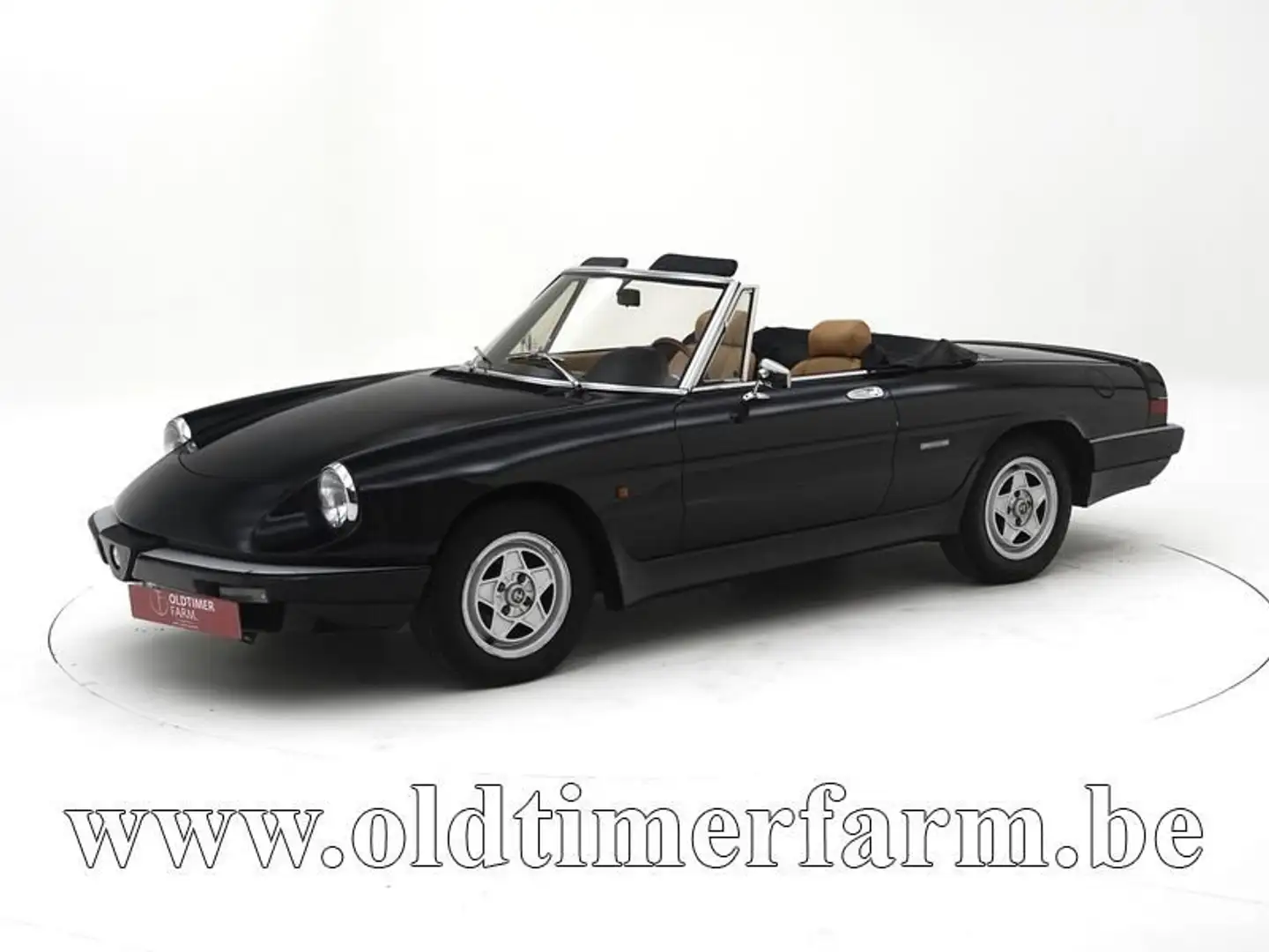 Alfa Romeo Spider 3 '88 CH0622 Noir - 1