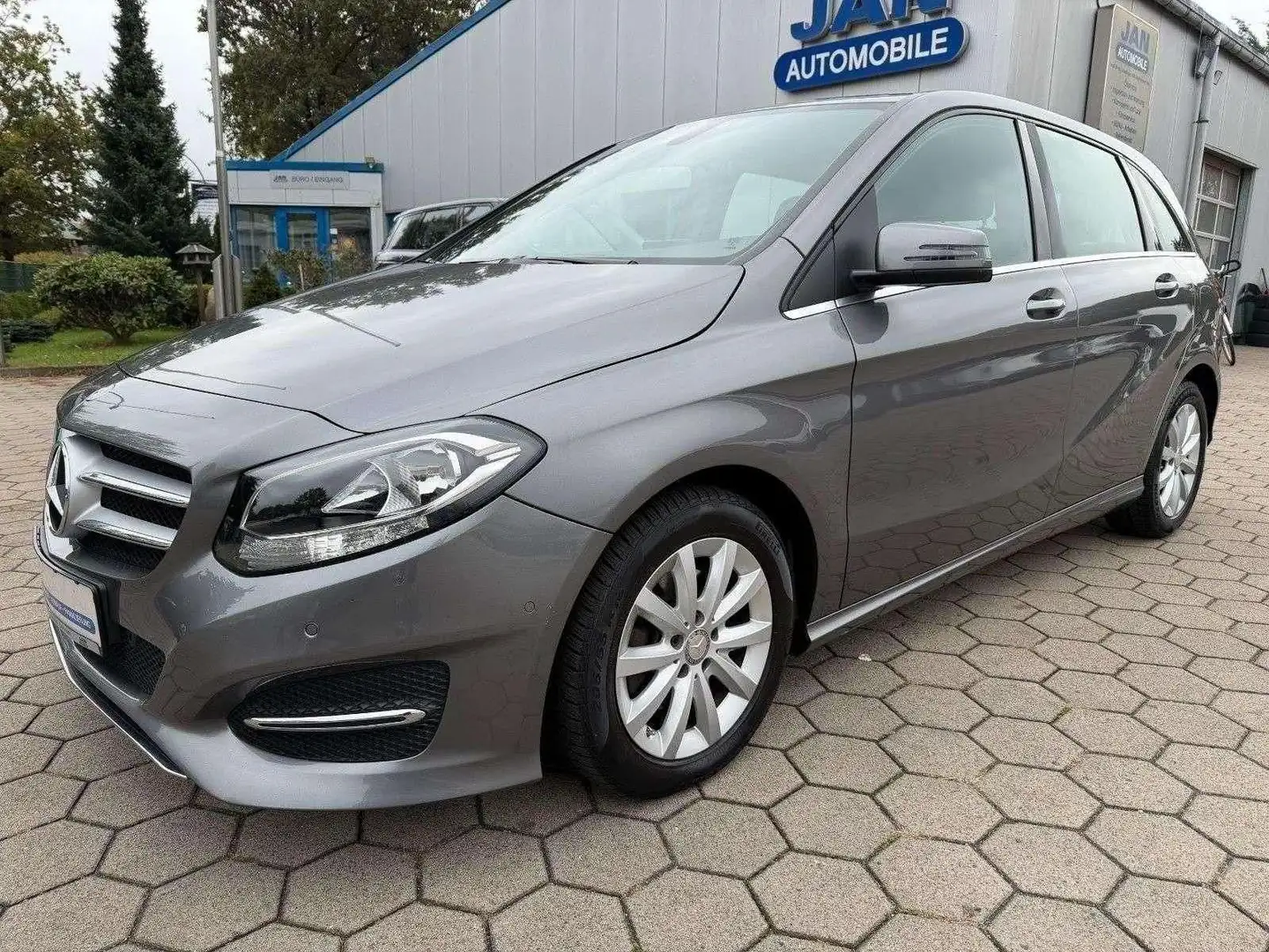 Mercedes-Benz B 200 CDI  LED AHK PDC SHZ S-Heft Grau - 1