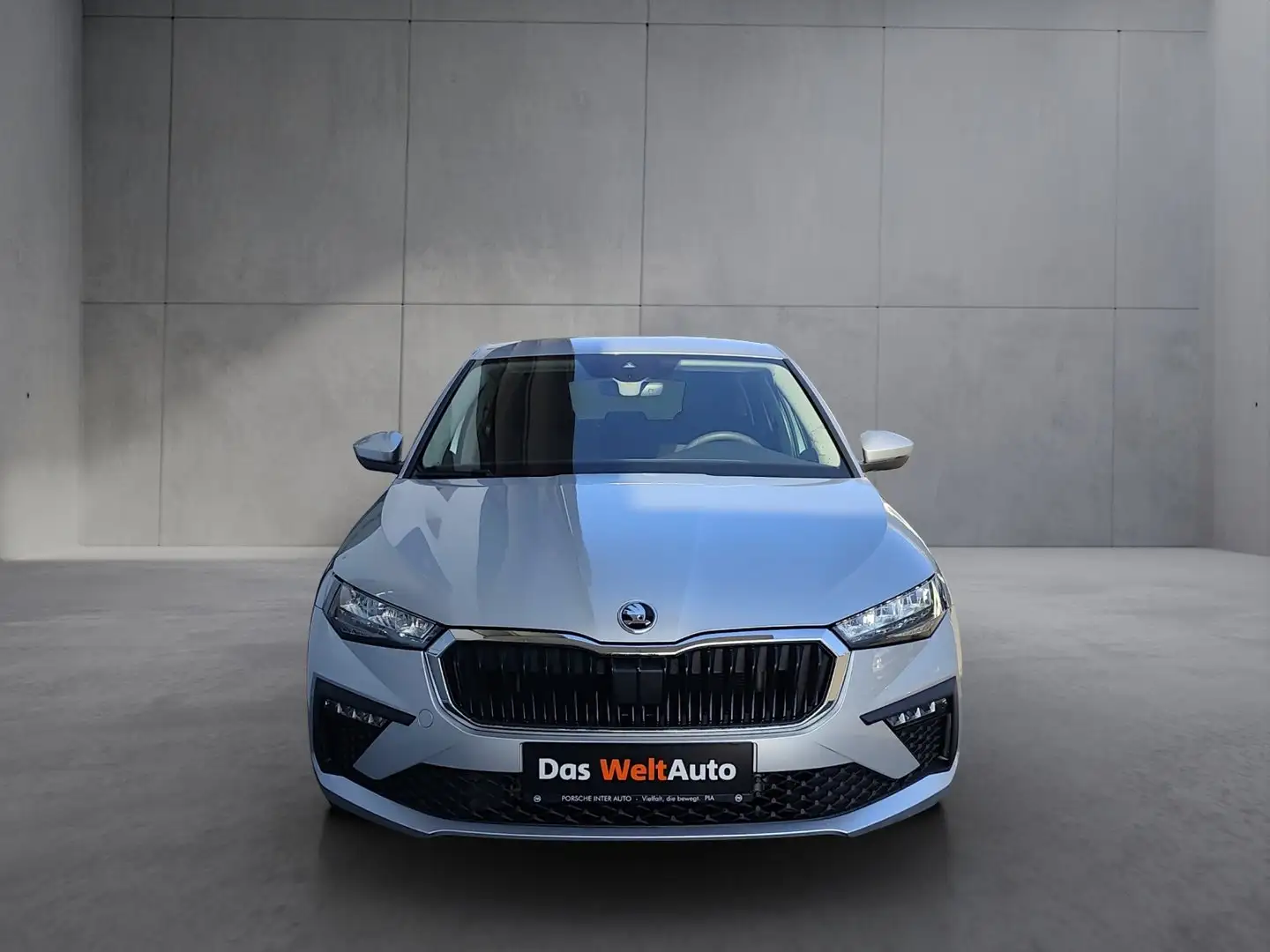 Skoda Scala Essence TSI Silber - 2