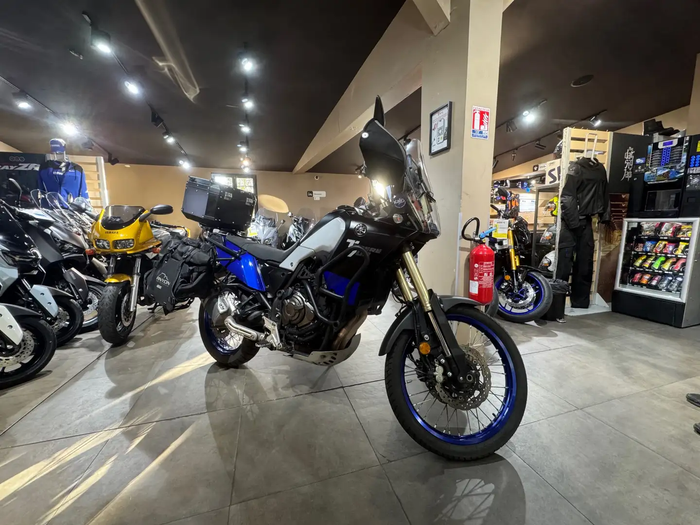 Yamaha Ténéré 700 Blau - 2