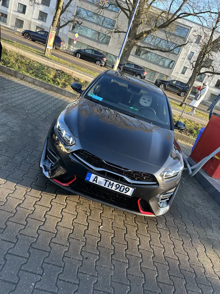 Kia Ceed / cee