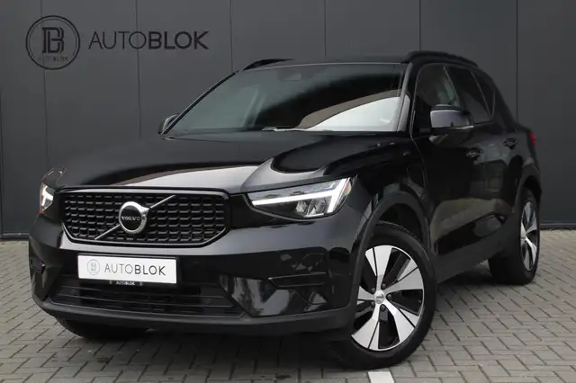 Volvo XC40 1.5 T4 Plug-in hybrid Ultimate Dark|stoelverwarmin