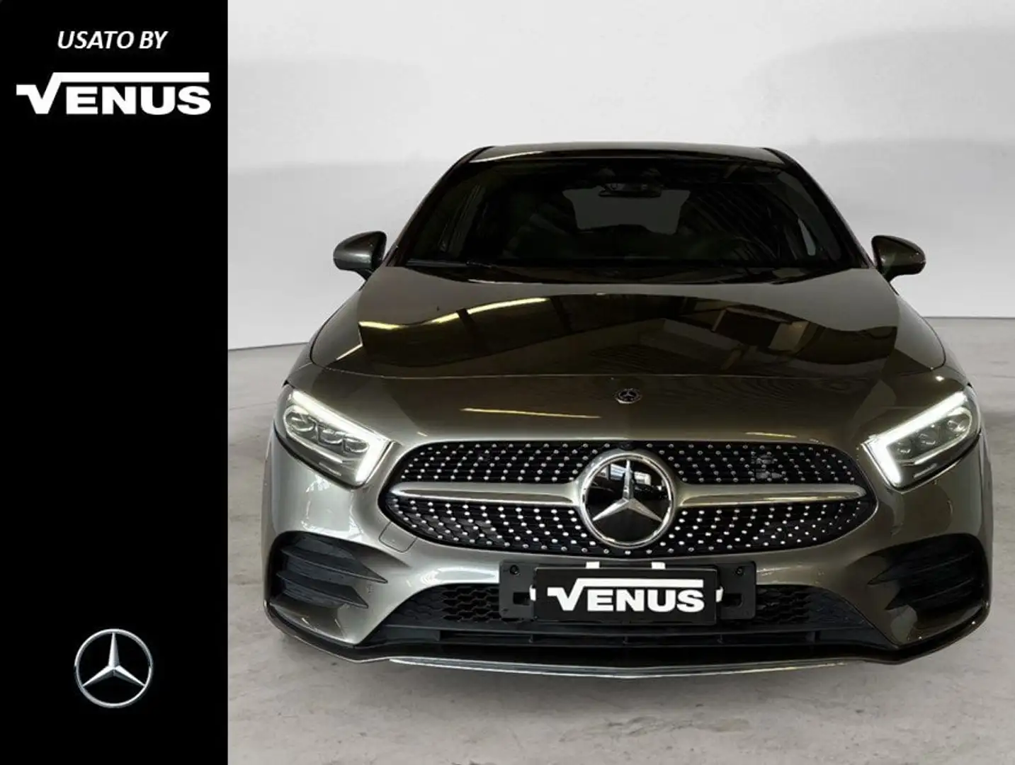 Mercedes-Benz A 220 A 220 d Premium 4matic auto Grigio - 1