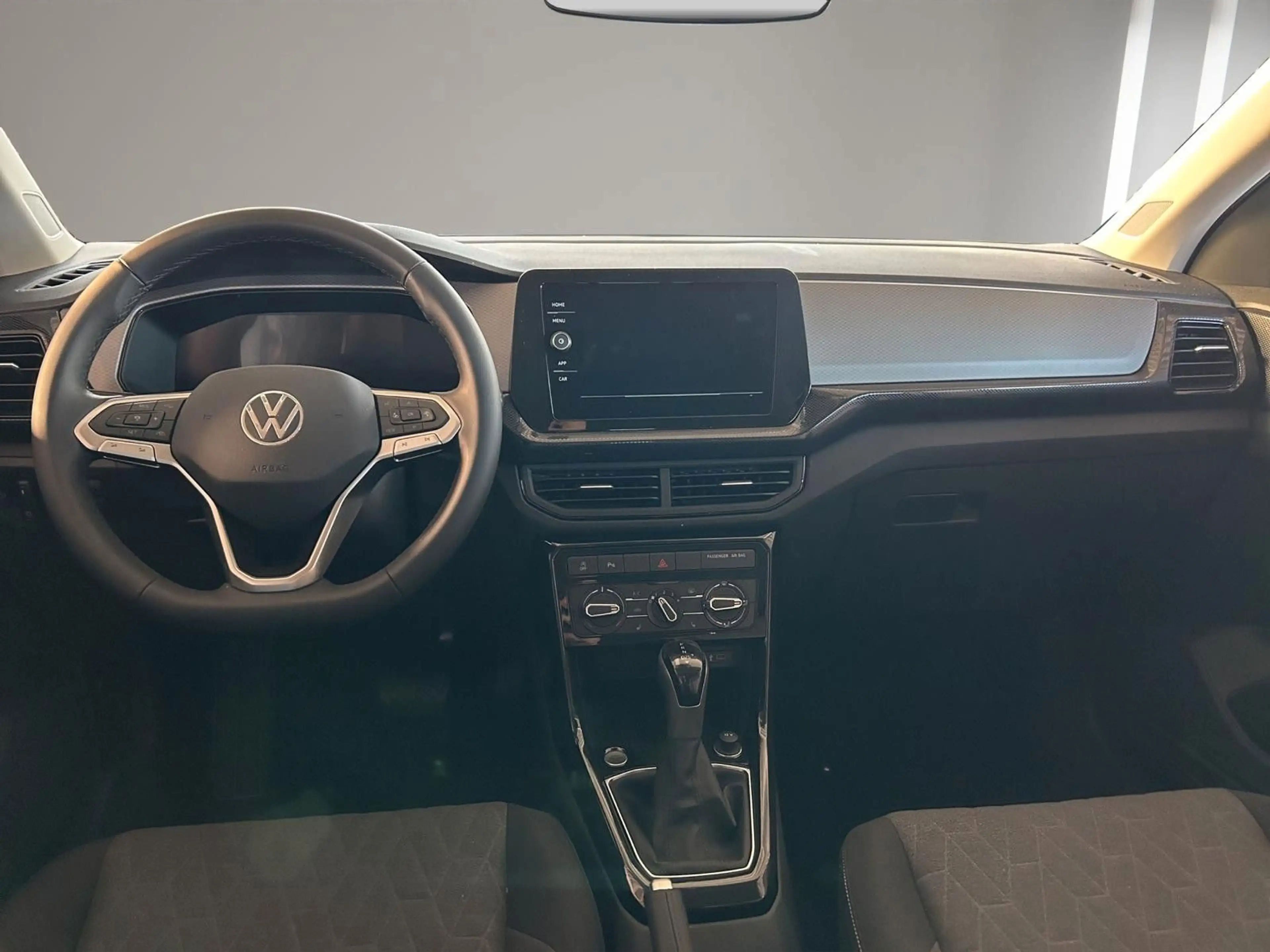 Volkswagen T-Cross 1.0 TSI OPF 85 kW DSG /SZHZG / PDC / LED — photo 12