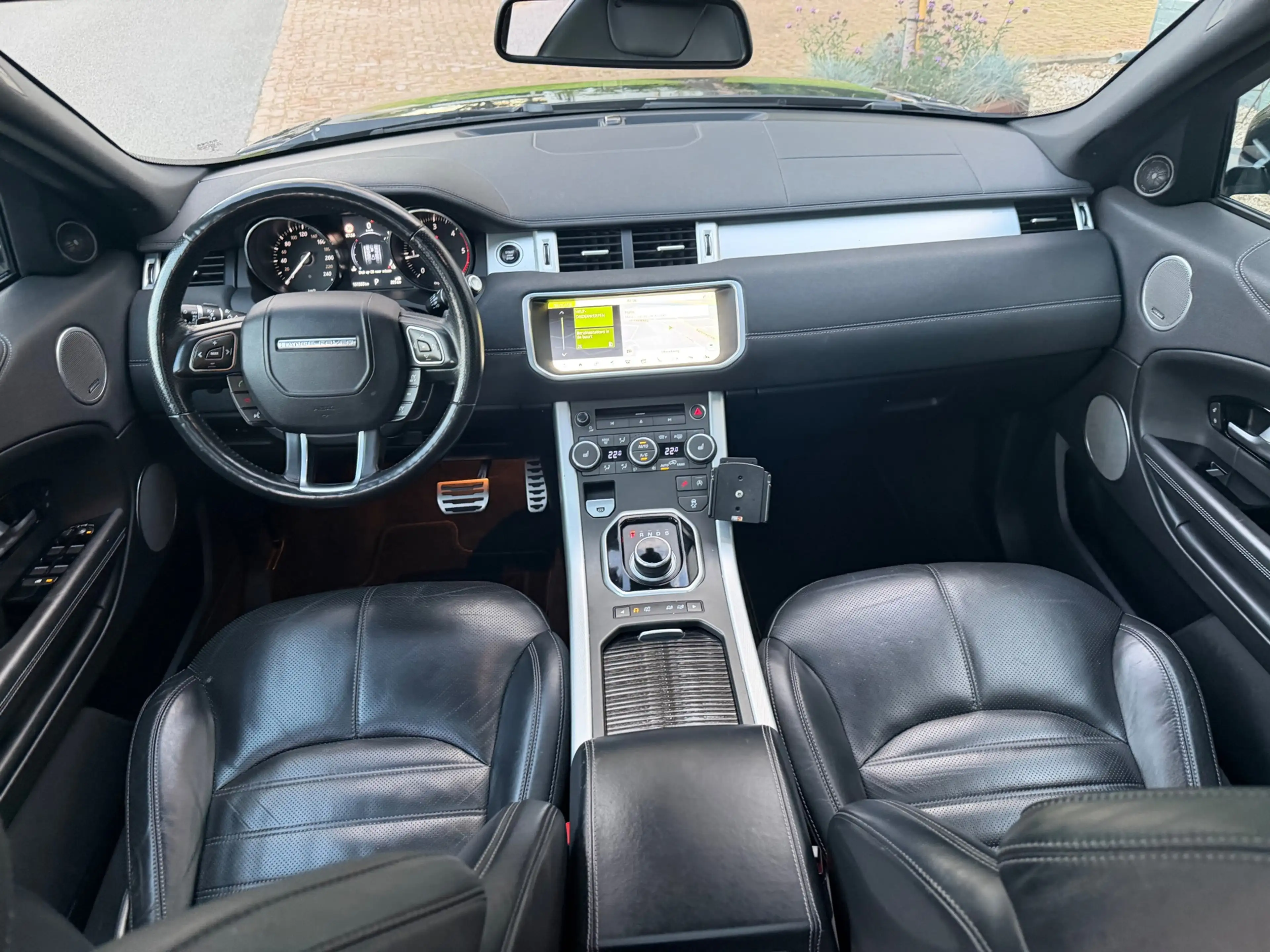 Land Rover Range Rover Evoque 2.0 TD4 Autobiography — photo 15