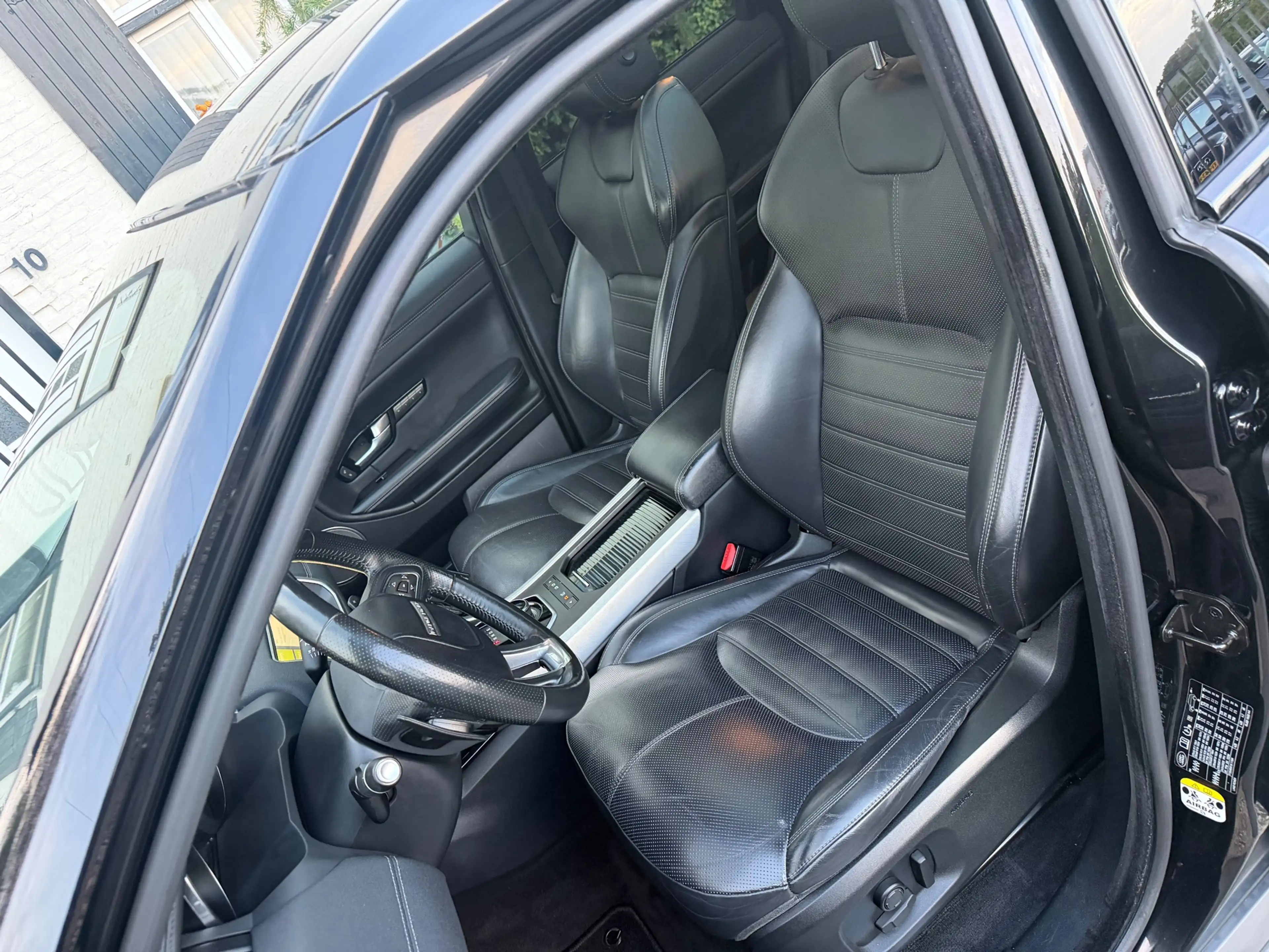Land Rover Range Rover Evoque 2.0 TD4 Autobiography — photo 7