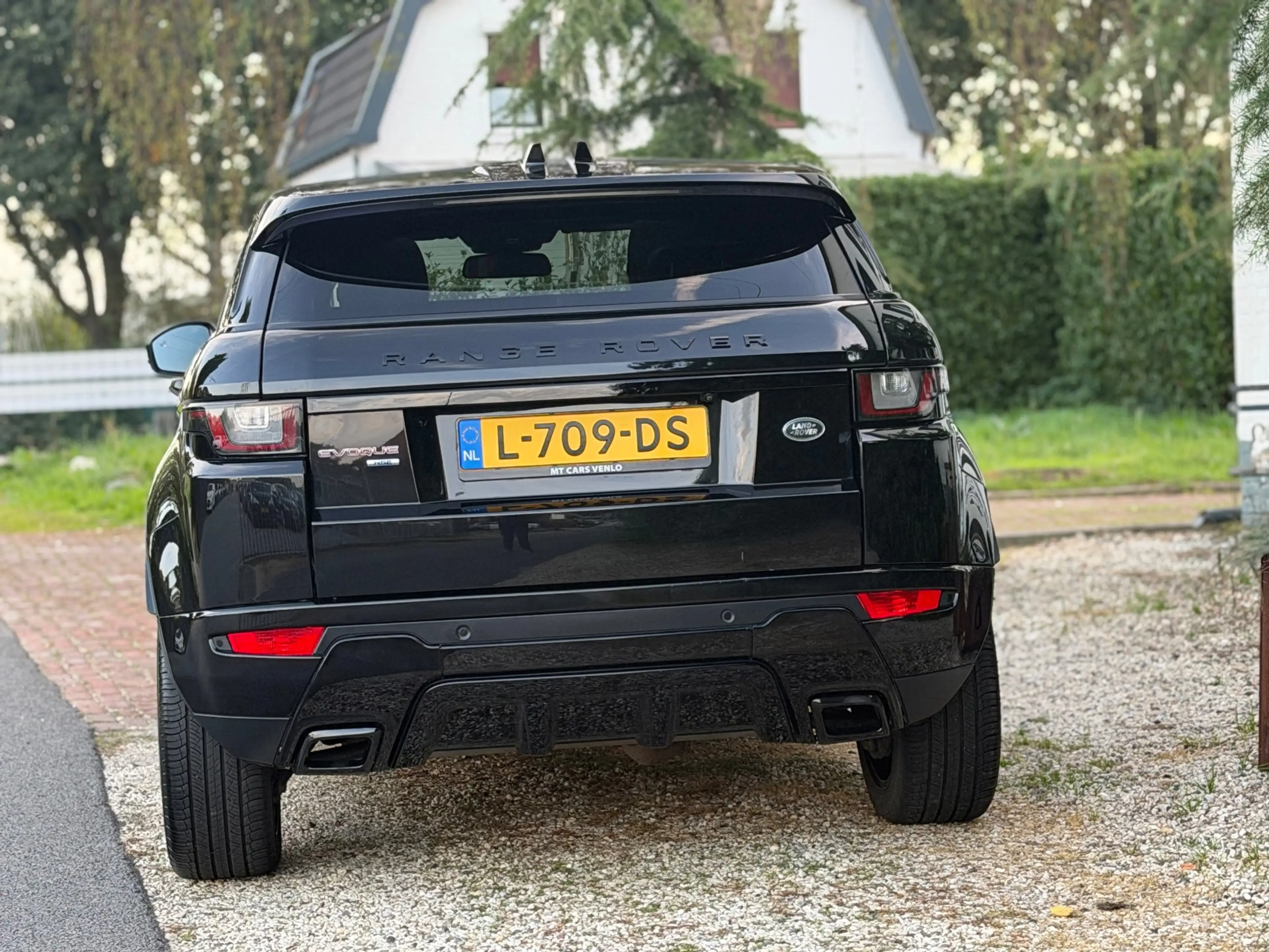 Land Rover Range Rover Evoque 2.0 TD4 Autobiography — photo 4