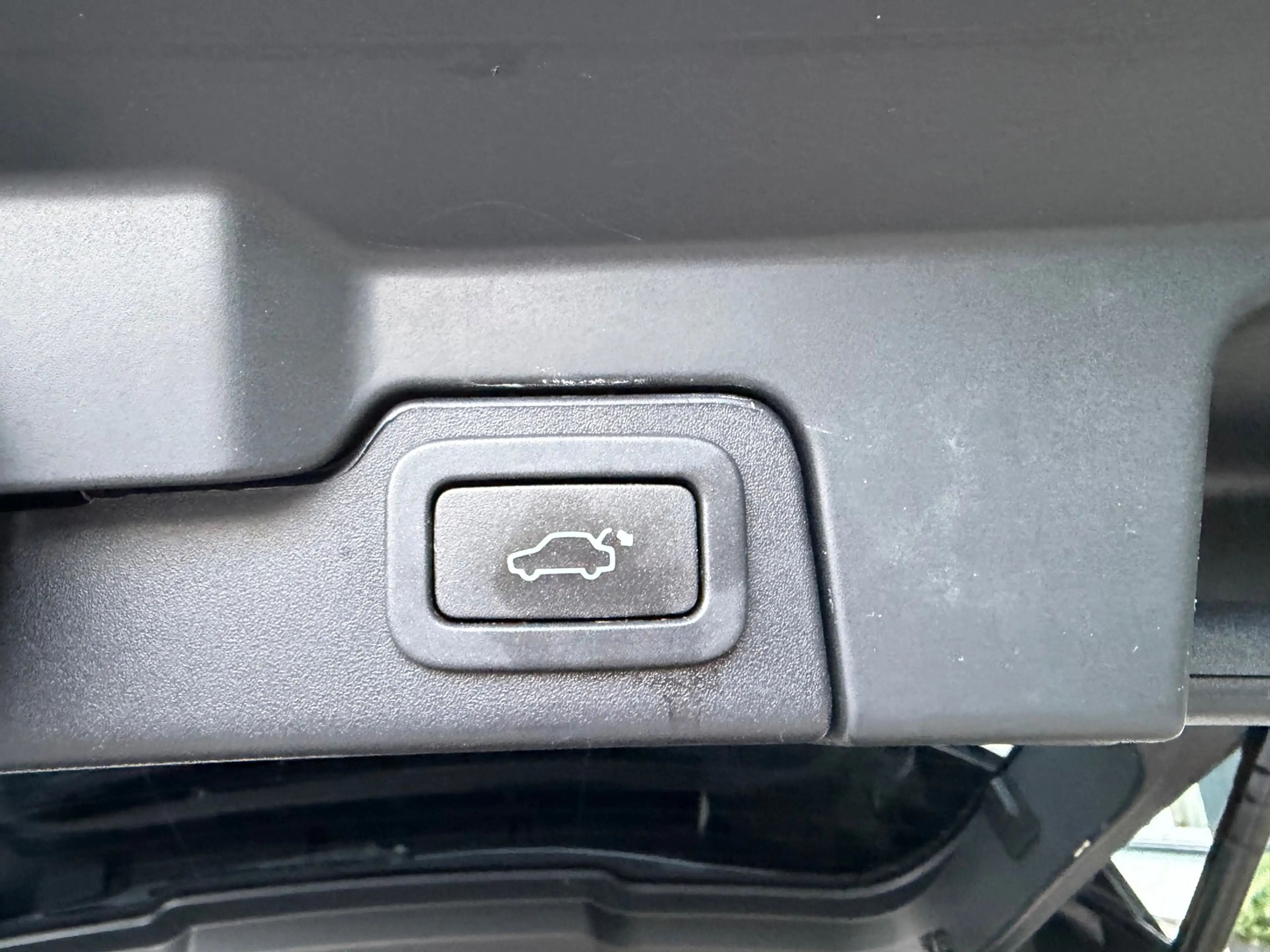 Land Rover Range Rover Evoque 2.0 TD4 Autobiography — photo 12