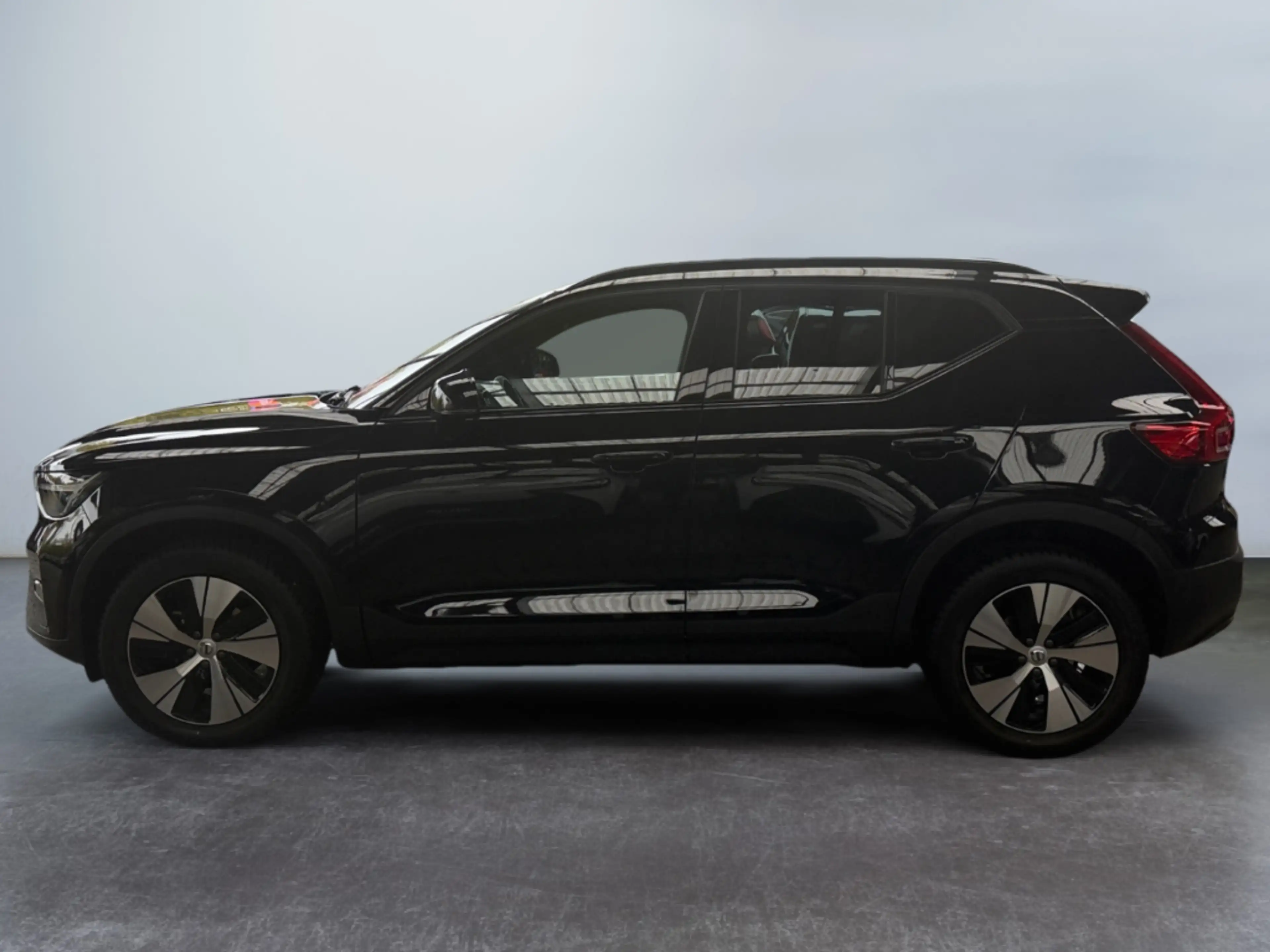 Volvo XC40 T2 Plus Dark *AUTOMATIK*NAVI*EL.SITZE*SHZ*KAMERA*P — photo 5