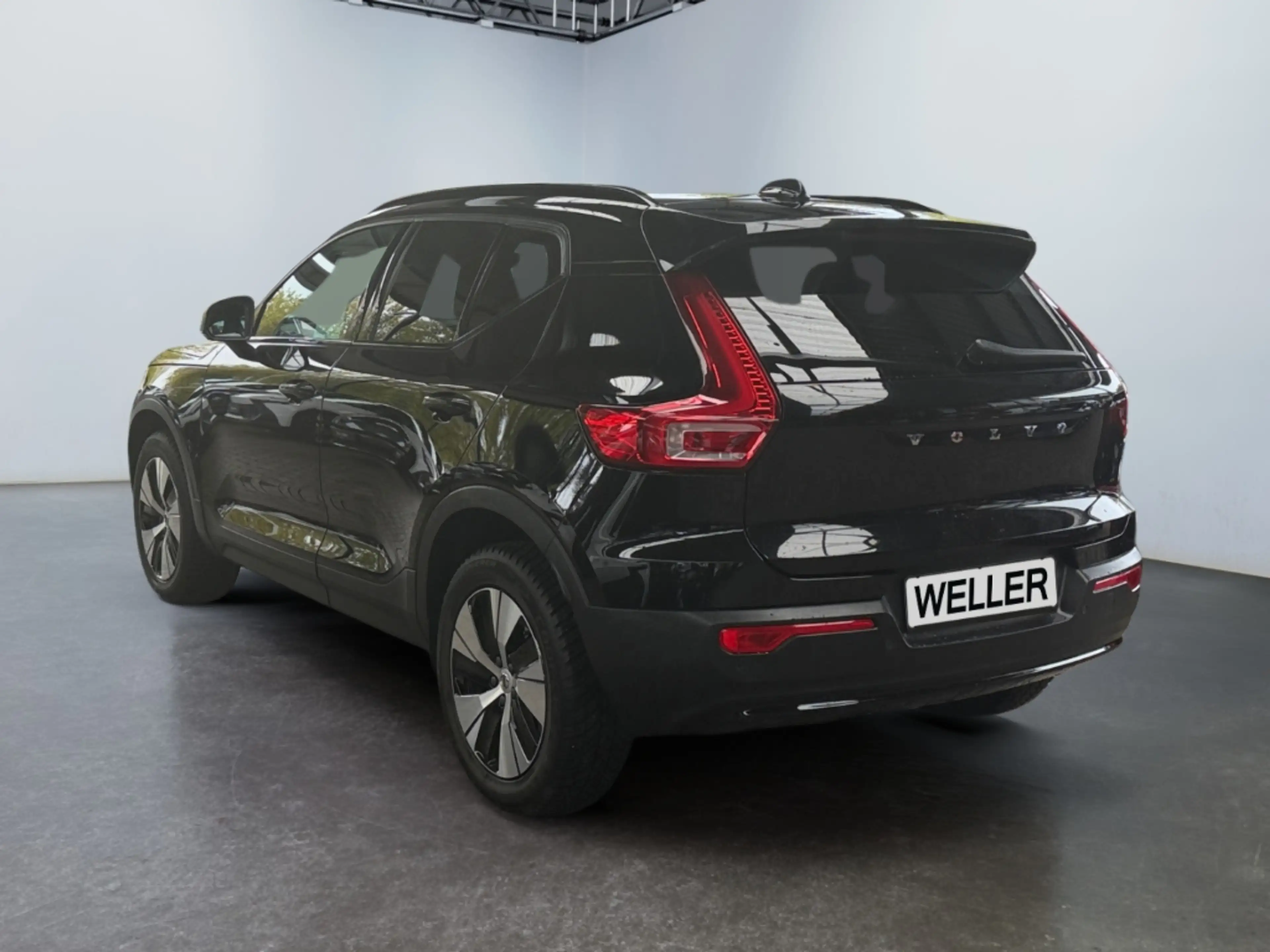 Volvo XC40 T2 Plus Dark *AUTOMATIK*NAVI*EL.SITZE*SHZ*KAMERA*P — photo 7