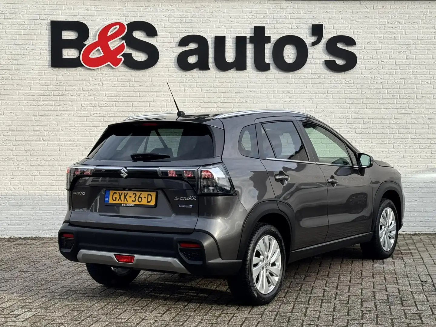 Suzuki S-Cross 1.4 Boosterjet Select Smart Hybrid Adaptieve cruis Grijs - 2