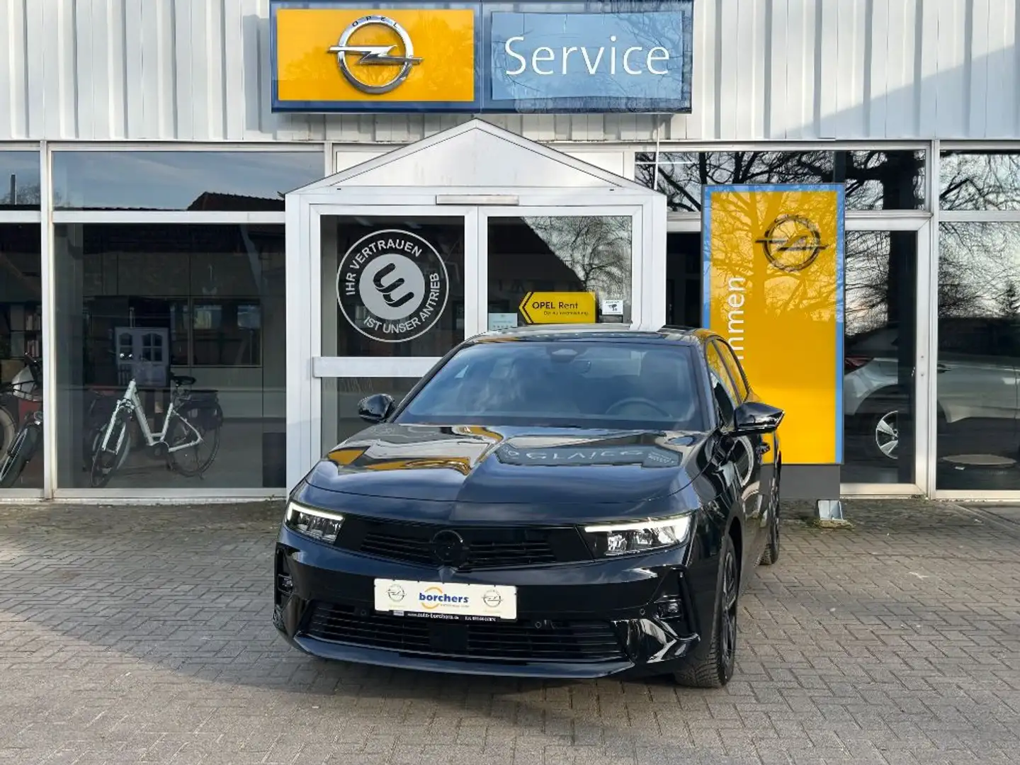 Opel Astra 1.2 Turbo Automatik GS Zwart - 1