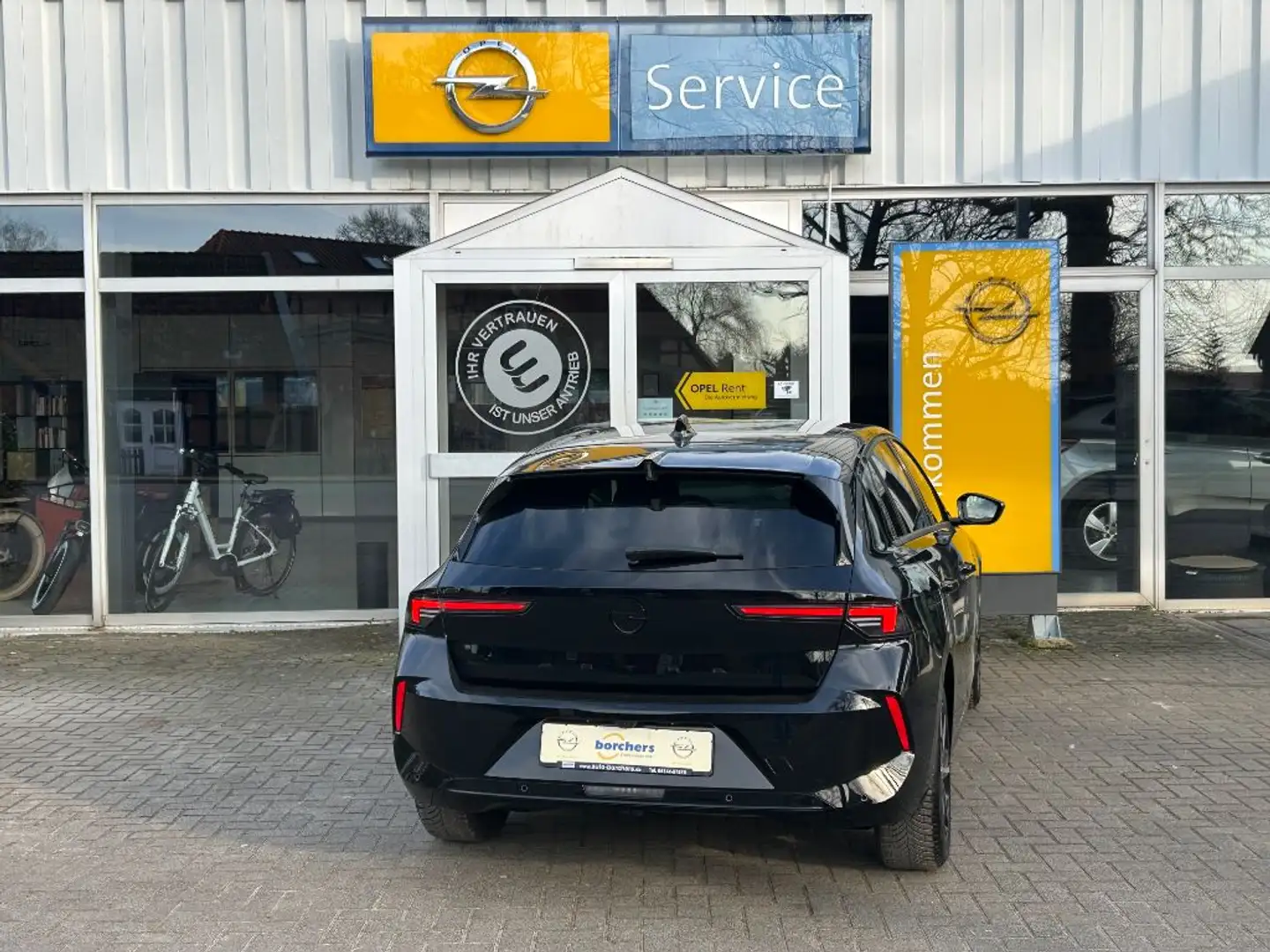 Opel Astra 1.2 Turbo Automatik GS Zwart - 2