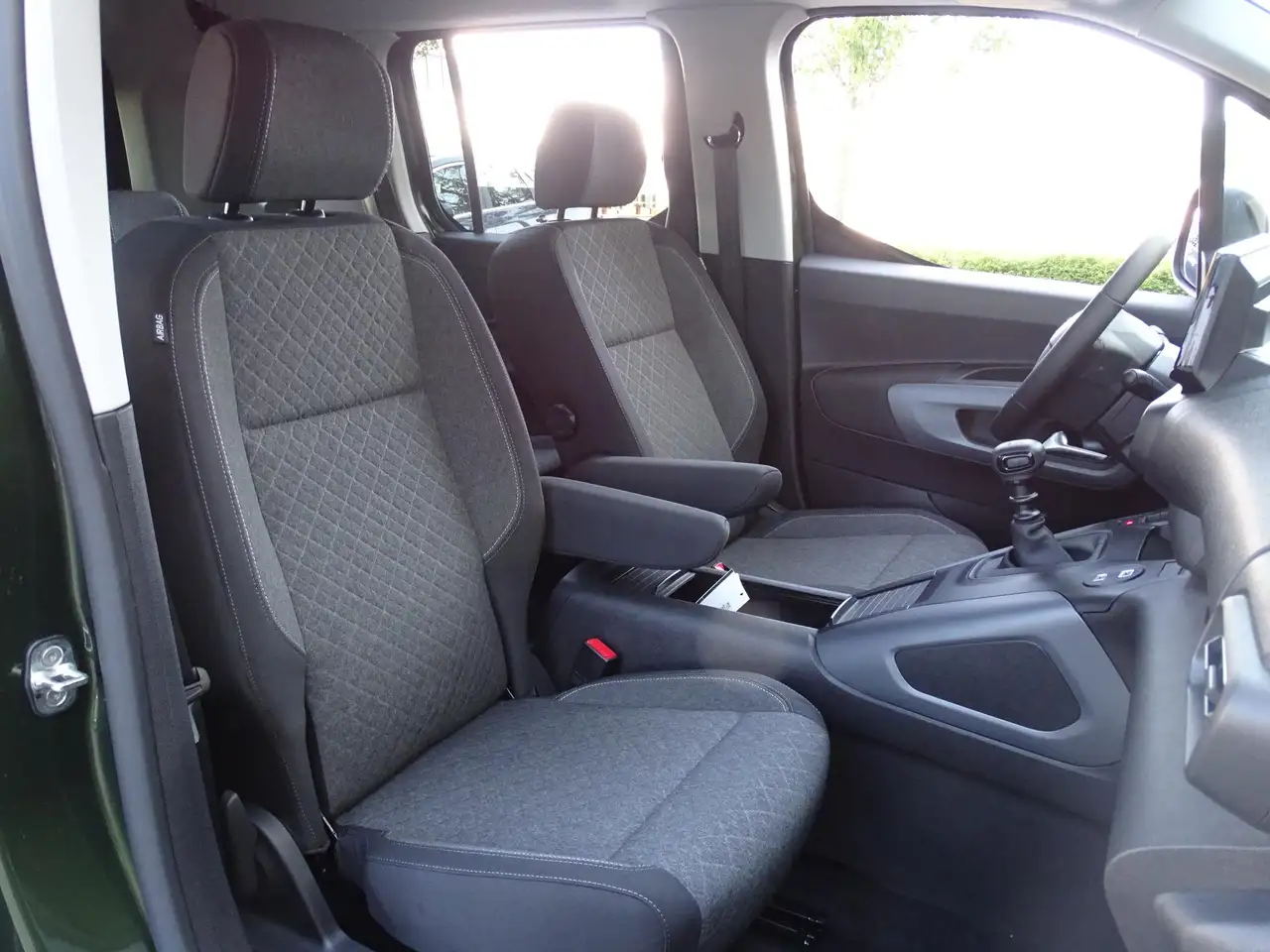 Opel Combo Life 2026 — фото 12