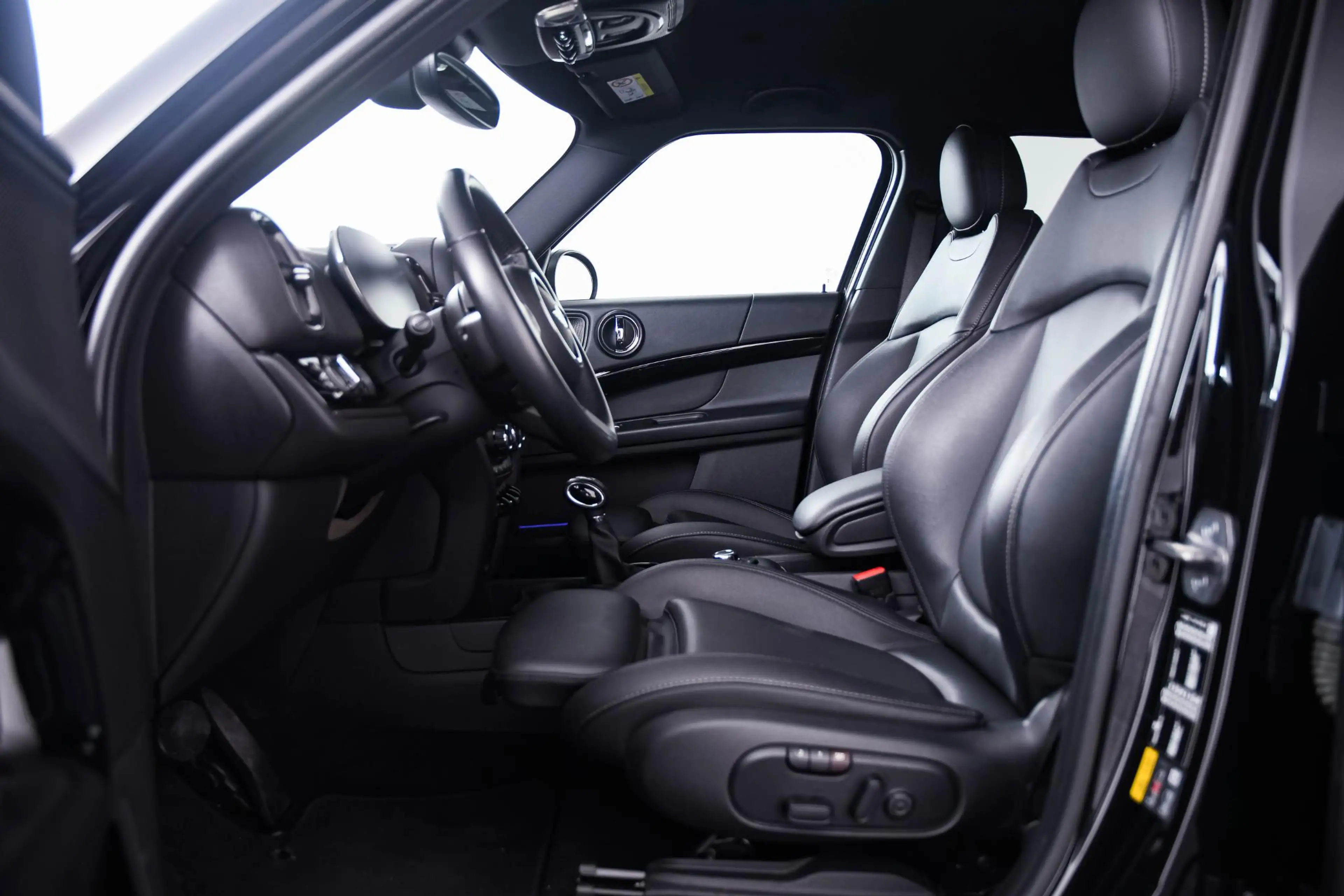 MINI Cooper SE Countryman ALL4 Active Cruise Control - Head up - Elektrisch — photo 4