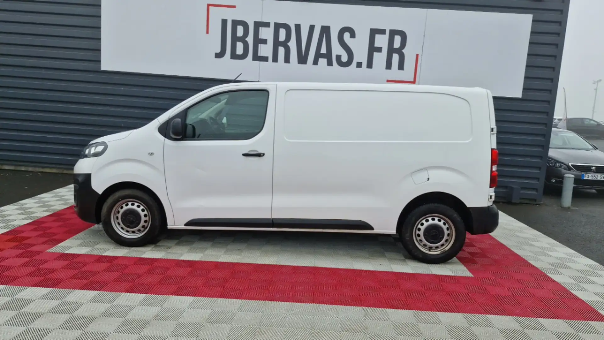 Opel Vivaro l2 2.0 diesel 120 ch pack clim Blanc - 2