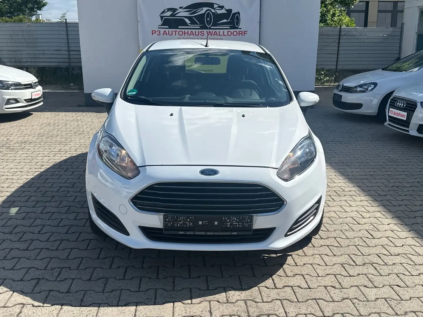 Ford Fiesta Trend*Garantie*Scheckheft*8xReifen*HU Weiß - 2