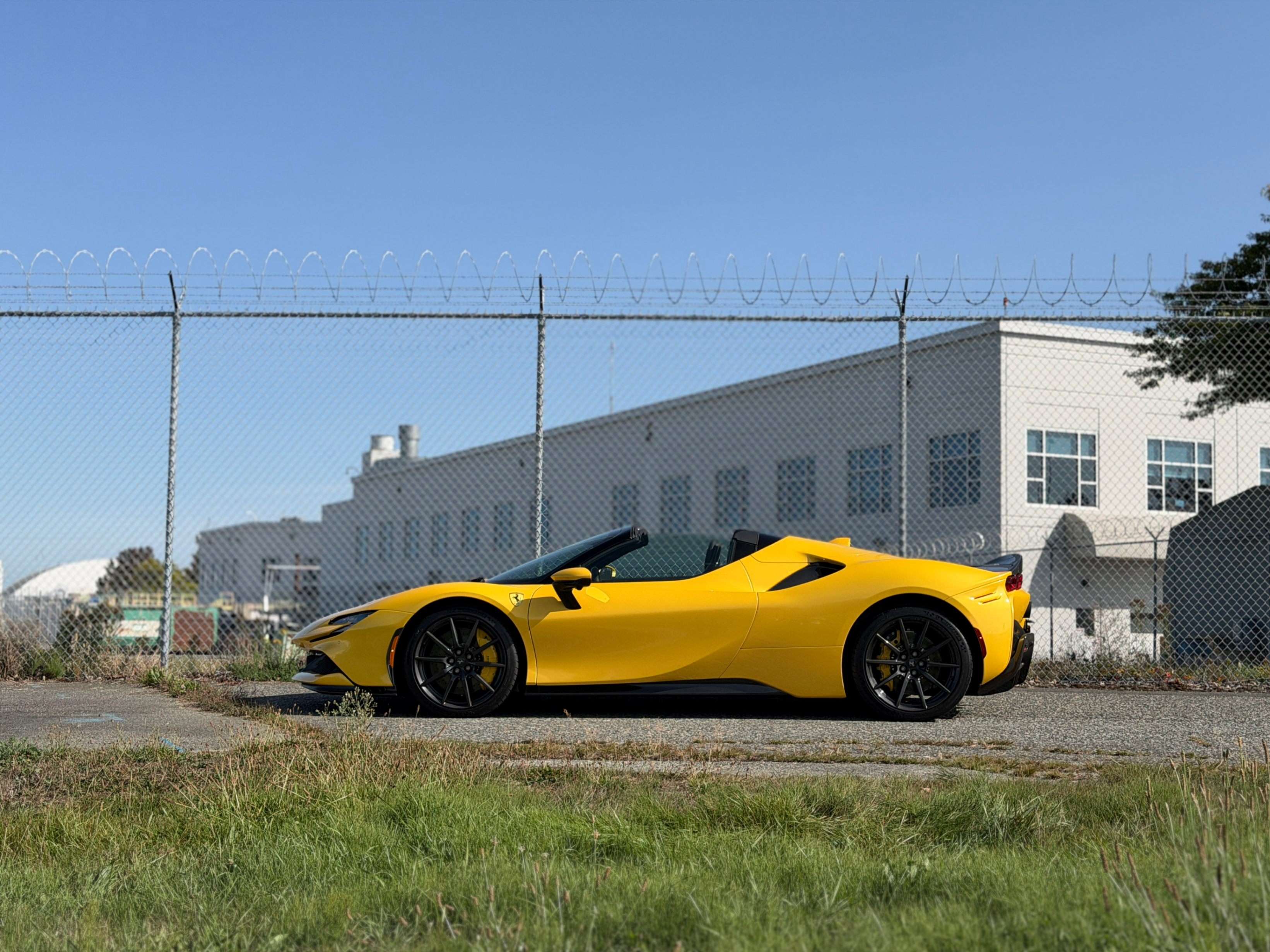 2024 Ferrari SF90 Convertible — photo 3