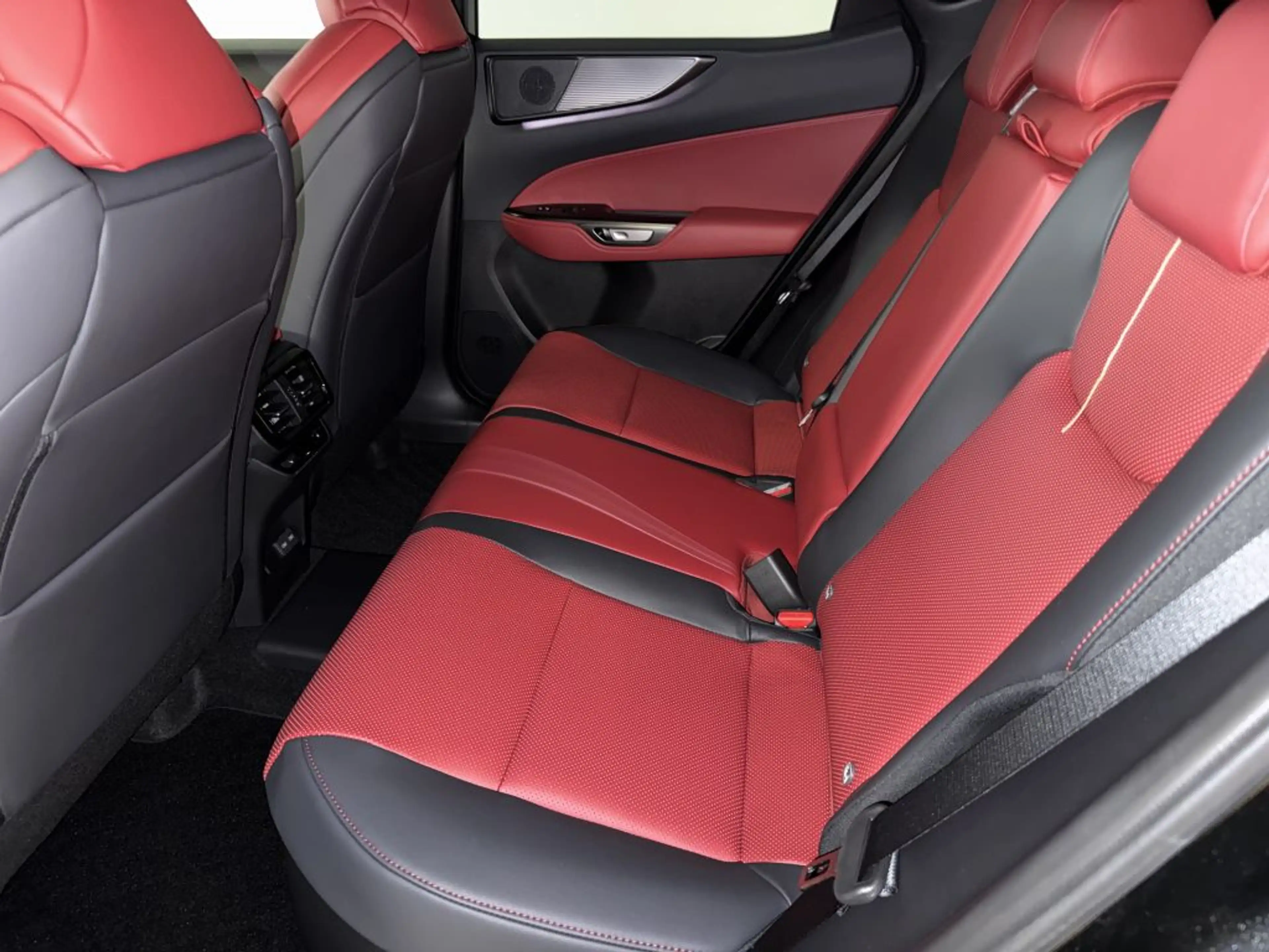 Lexus NX 450h+ E-FOUR F SPORT Pano,360°,HUD,ACC,Totwin.,sofort — photo 10