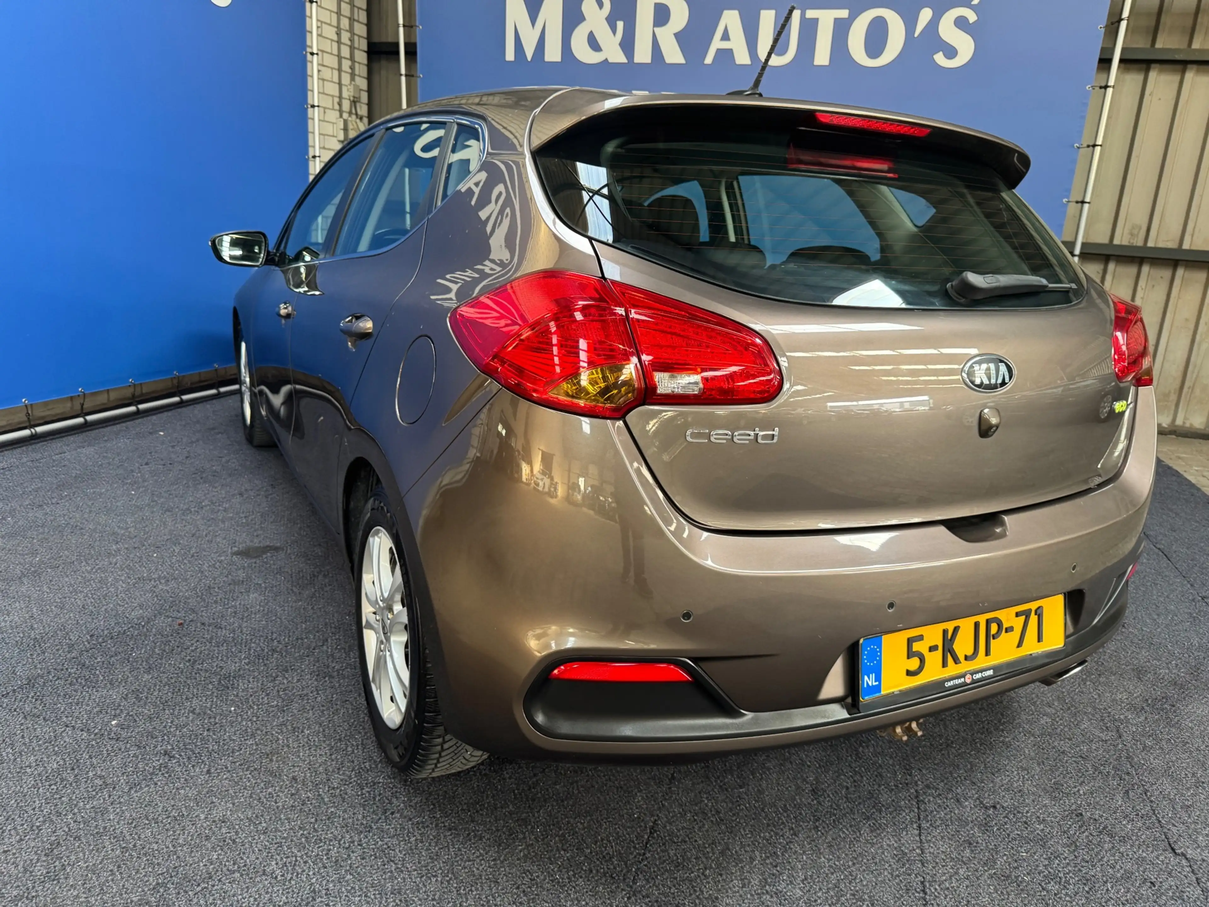 Kia Ceed / cee'd 1.6 GDI Business Pack Nieuwe APK — photo 7